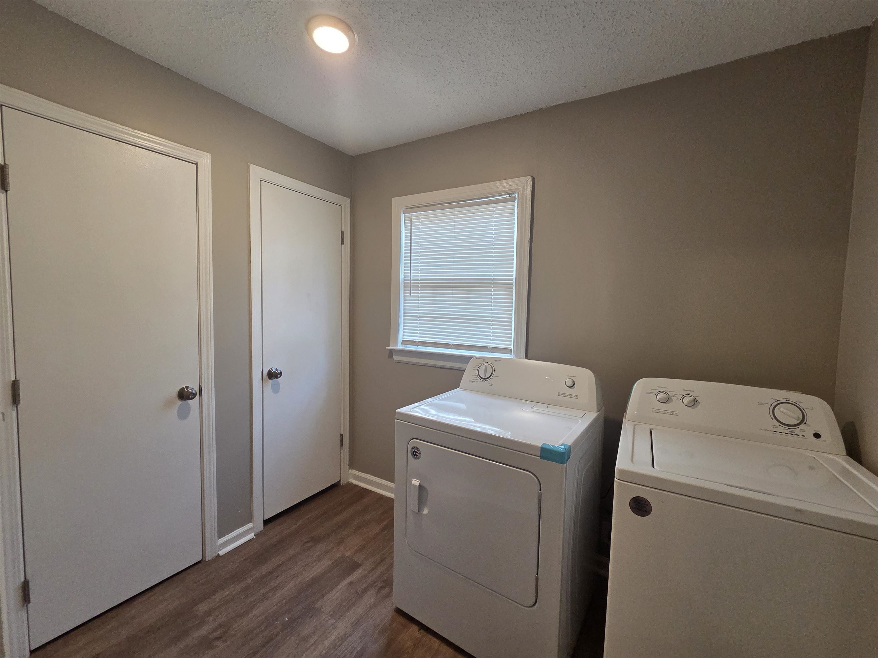 3487 Heckle Ave Property Photo 8