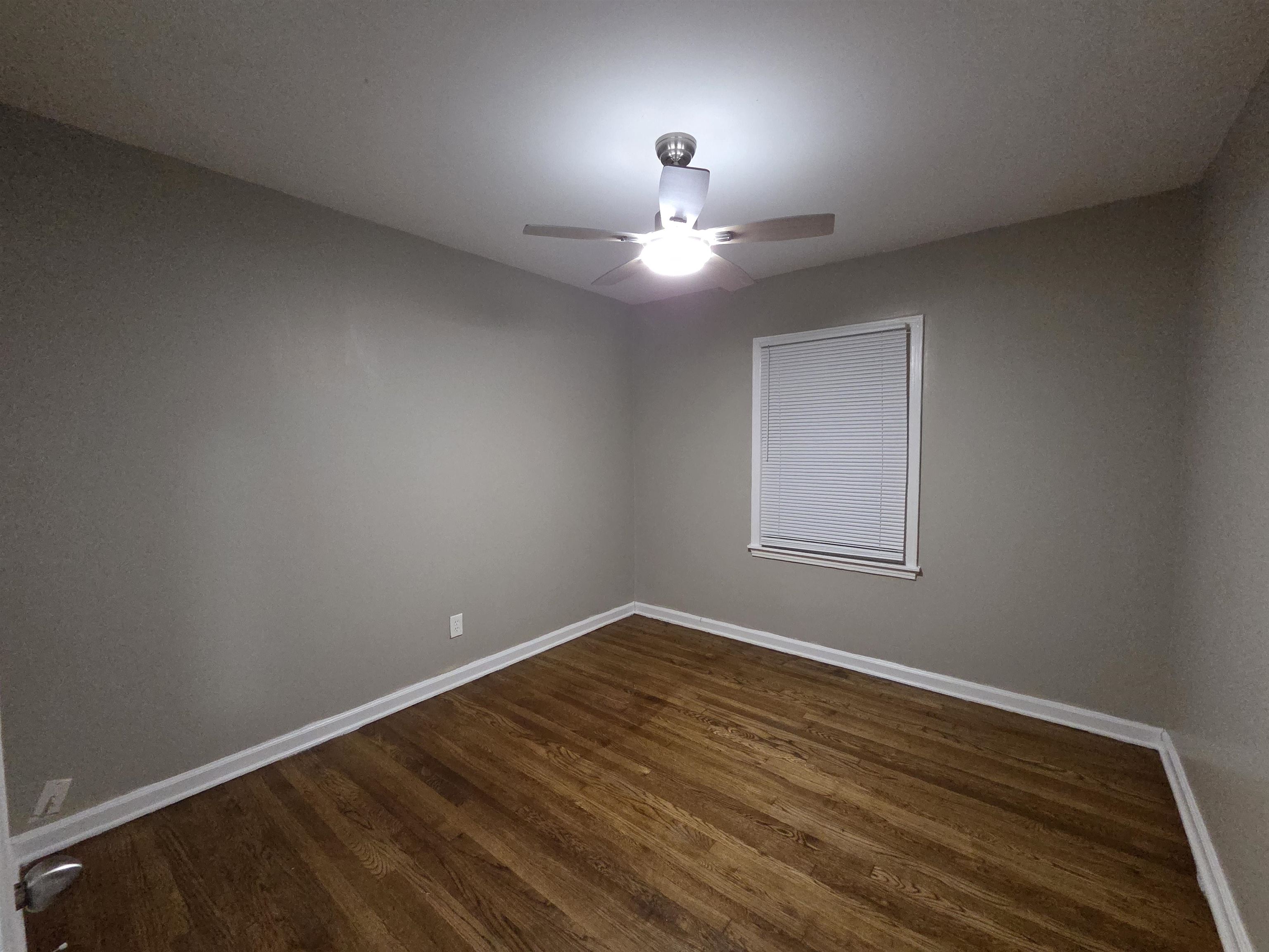 1706 Echles St Property Photo 7