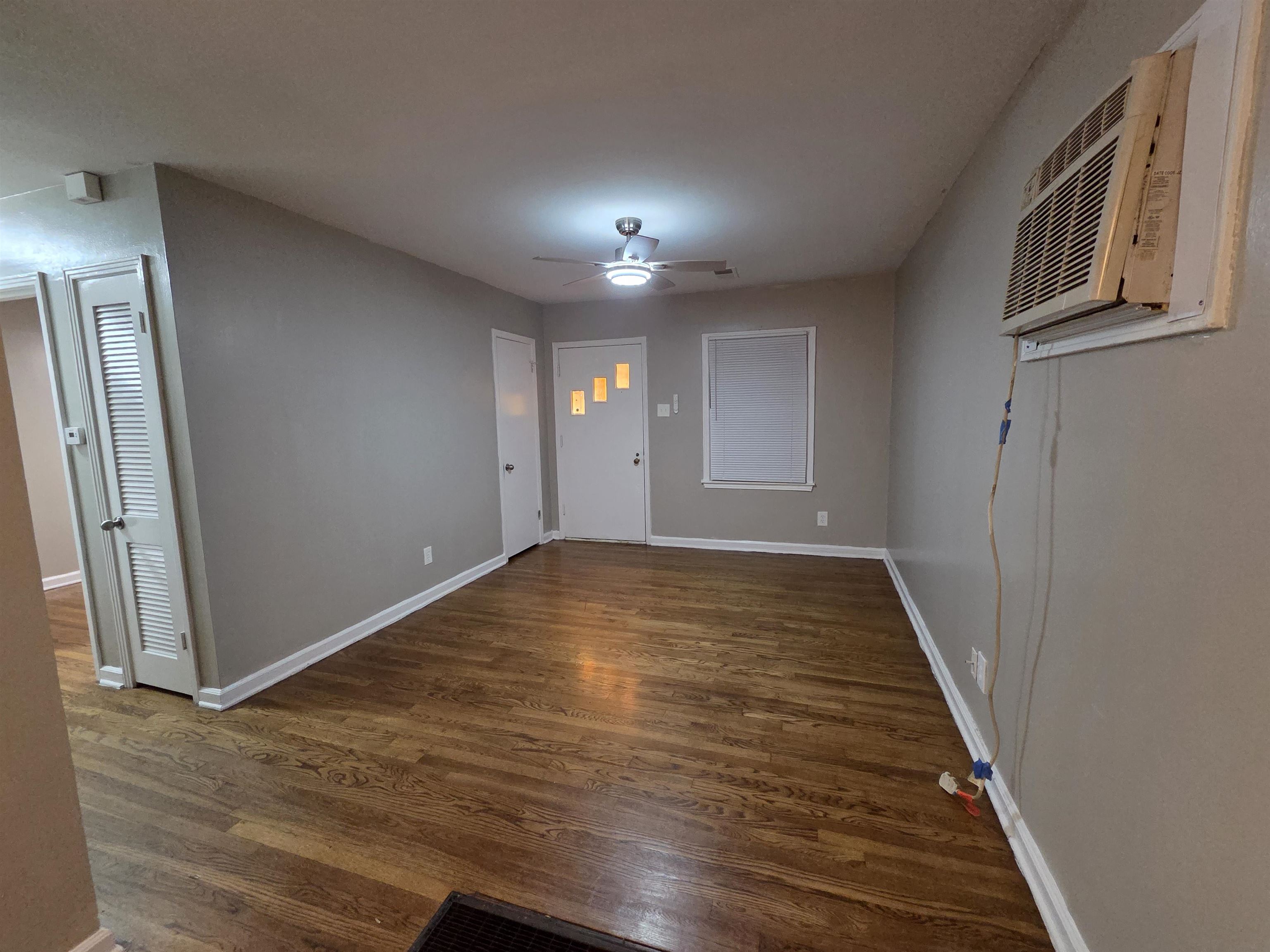 1706 Echles St Property Photo 11