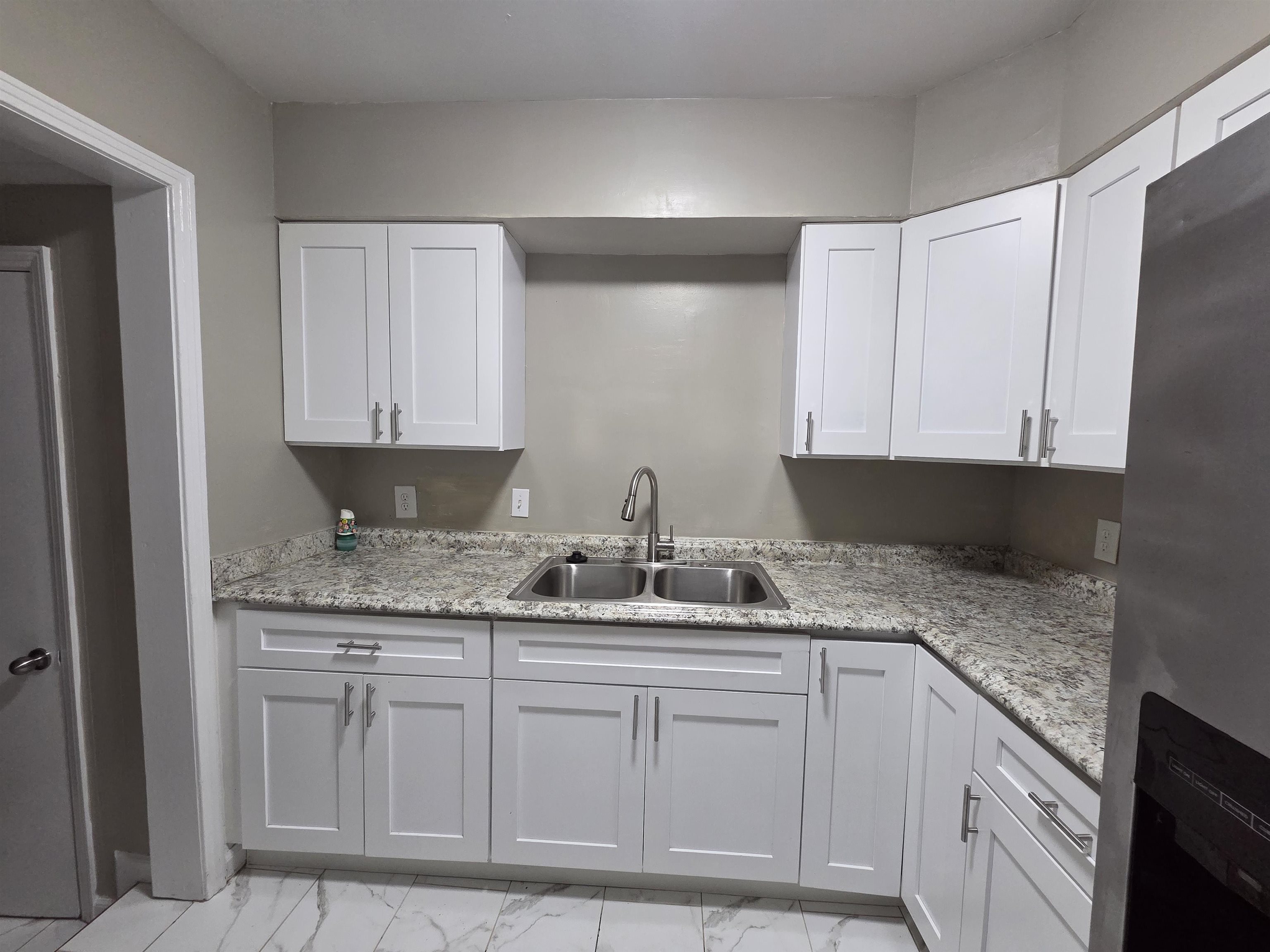 1706 Echles St Property Photo 15