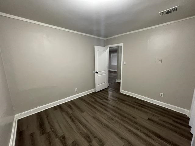 908 Baltic St Property Photo 6