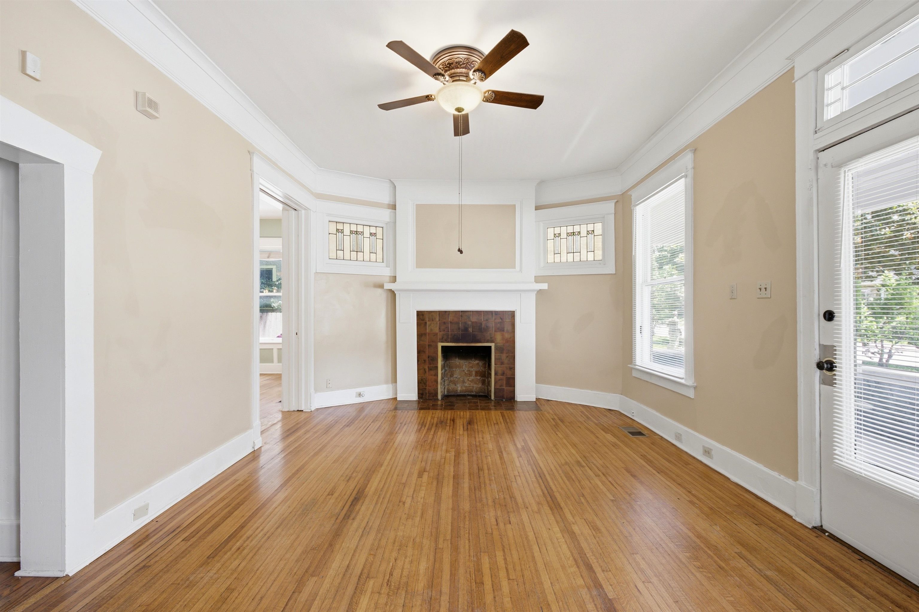 1234 Central Ave Property Photo 4