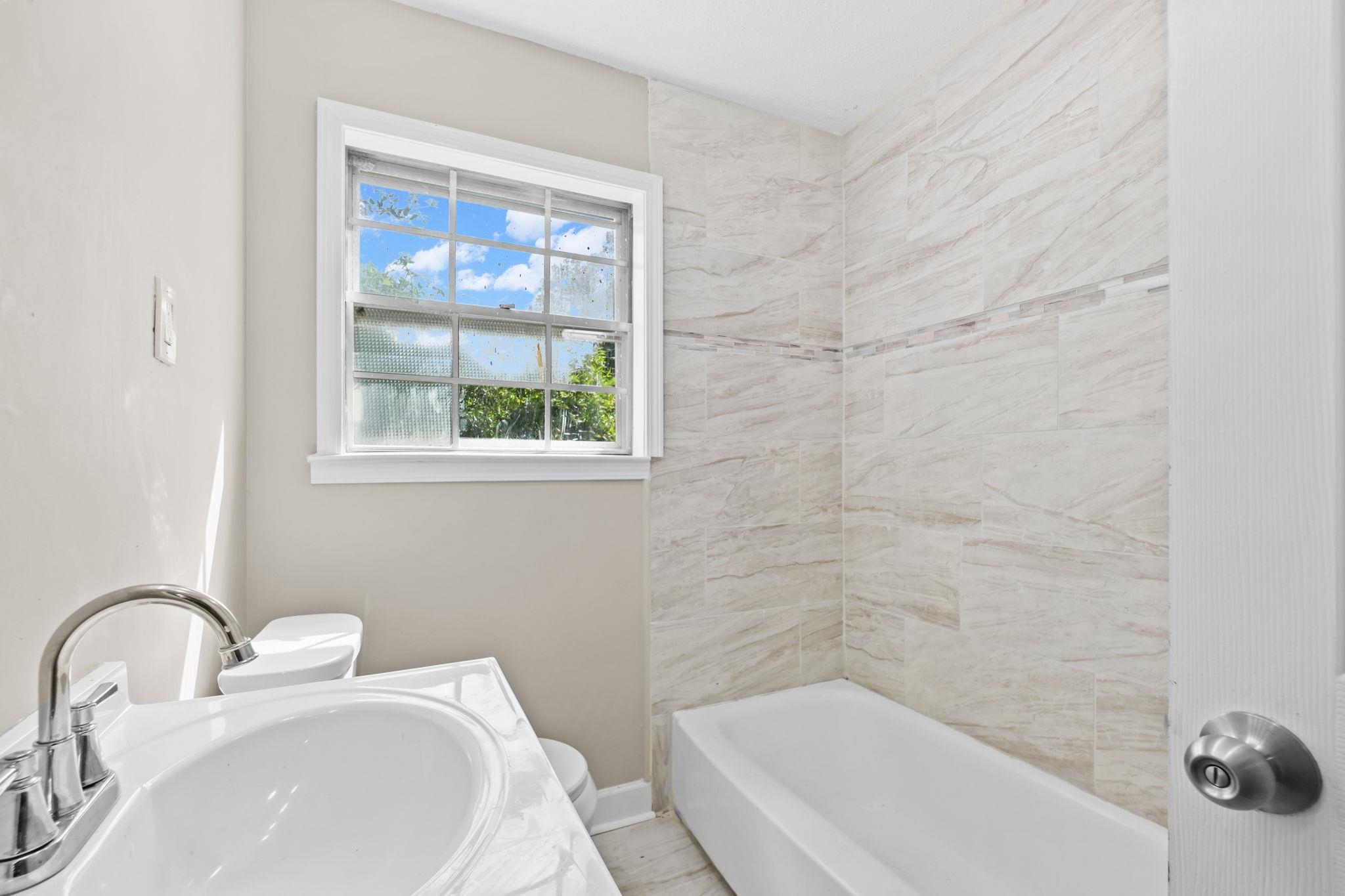 4616 Chancellor Cv Property Photo 12