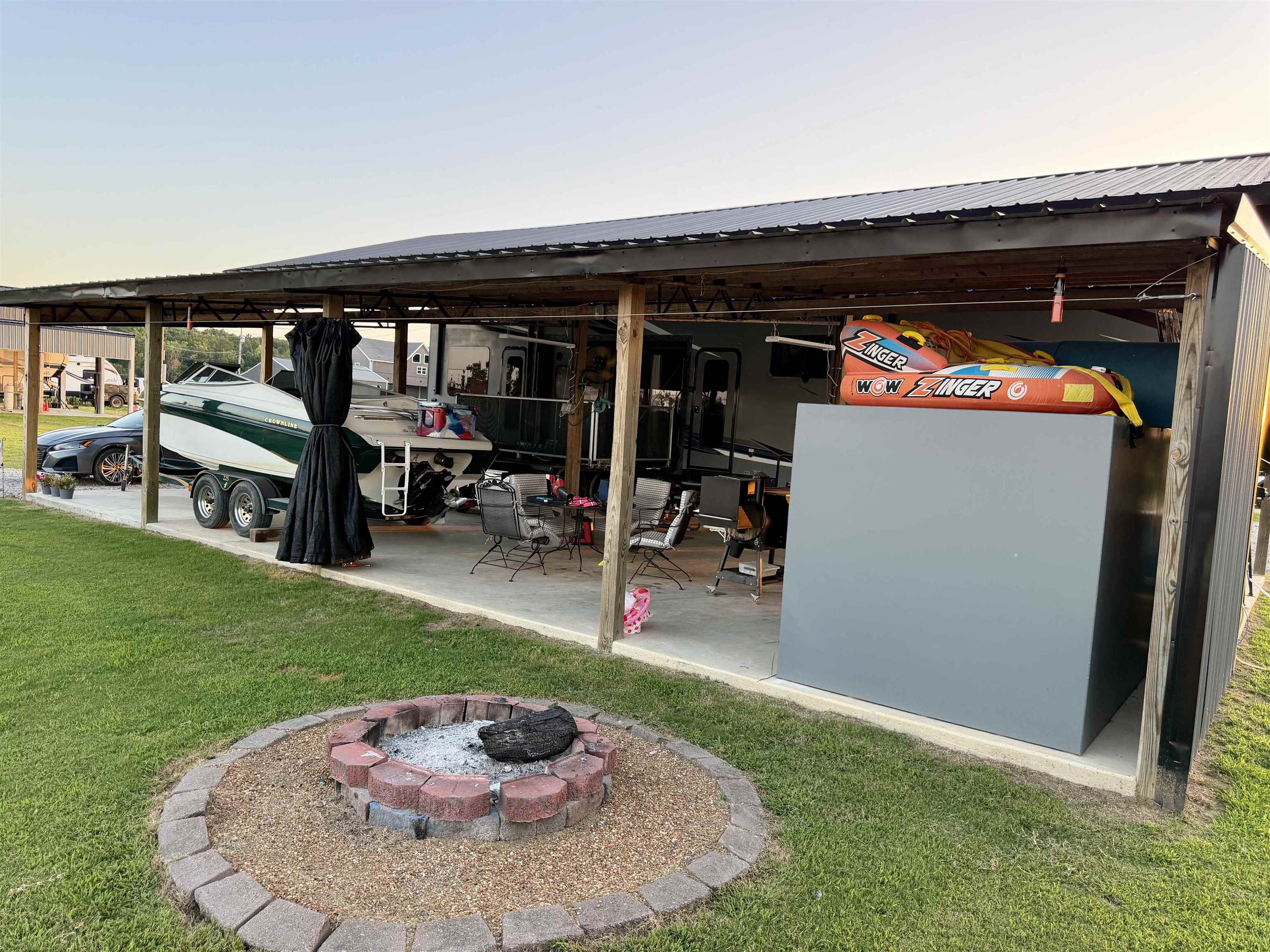 64 Retriever Loop Property Photo 16