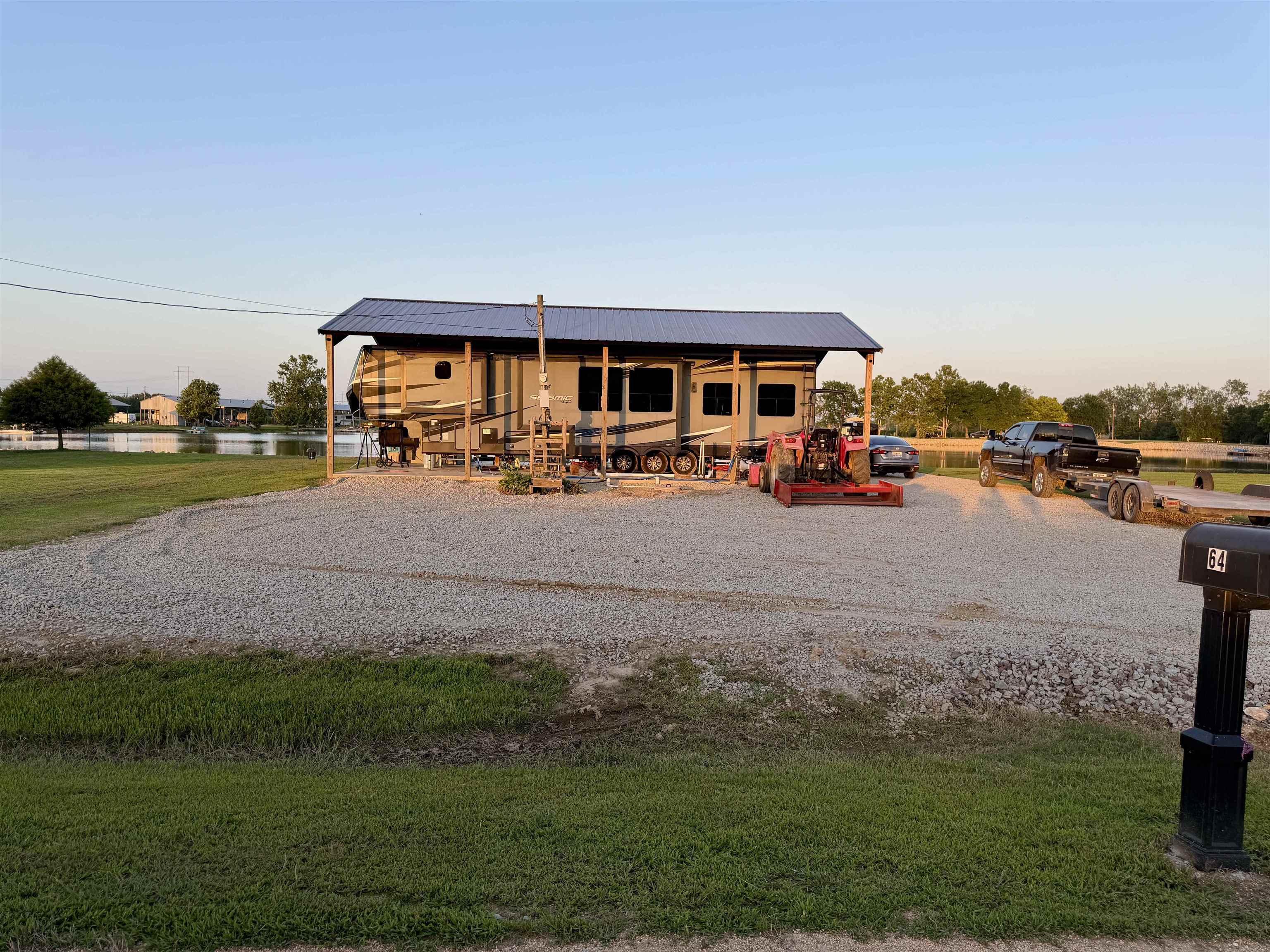 64 Retriever Loop Property Photo 27