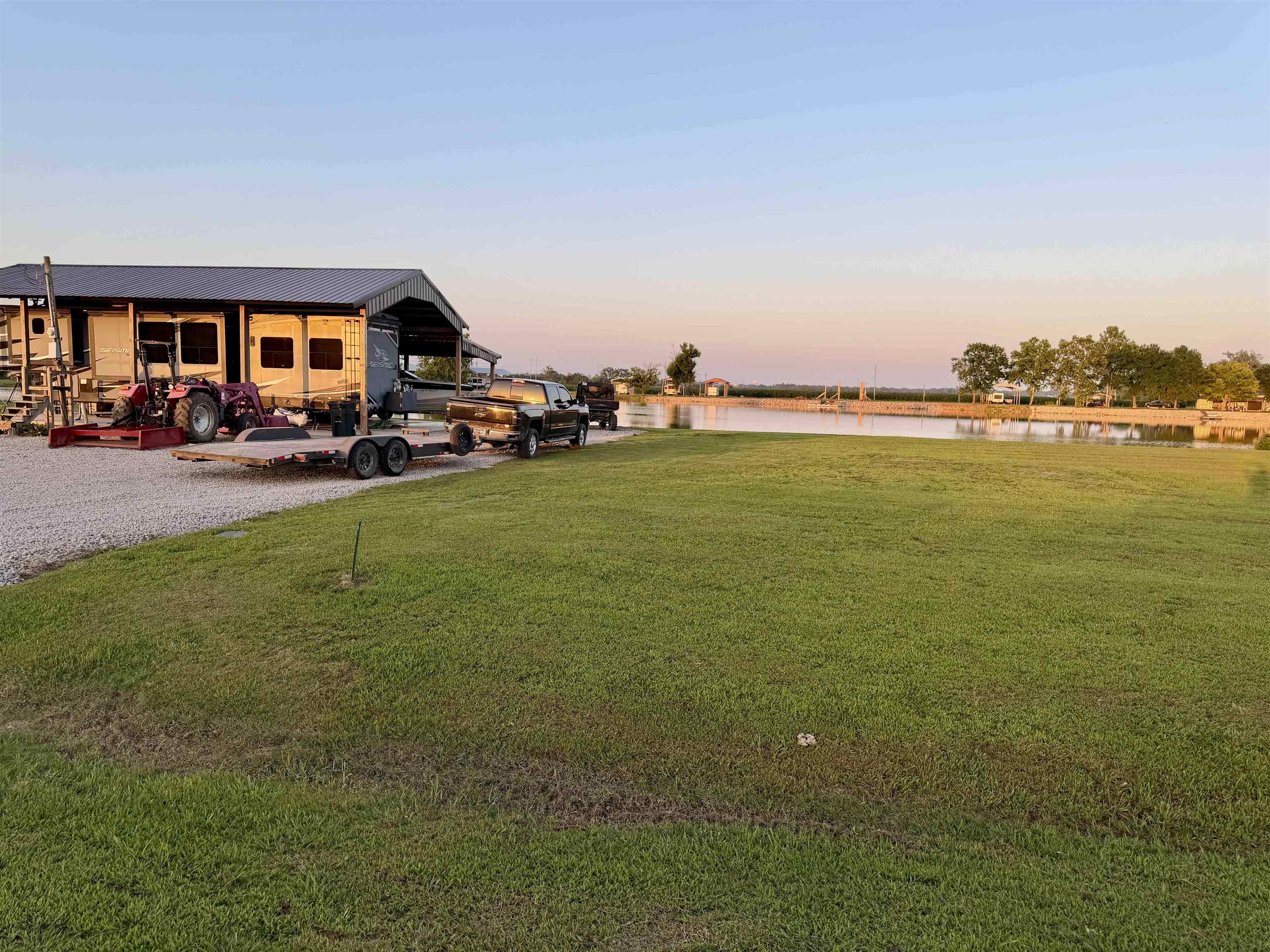 64 Retriever Loop Property Photo 28