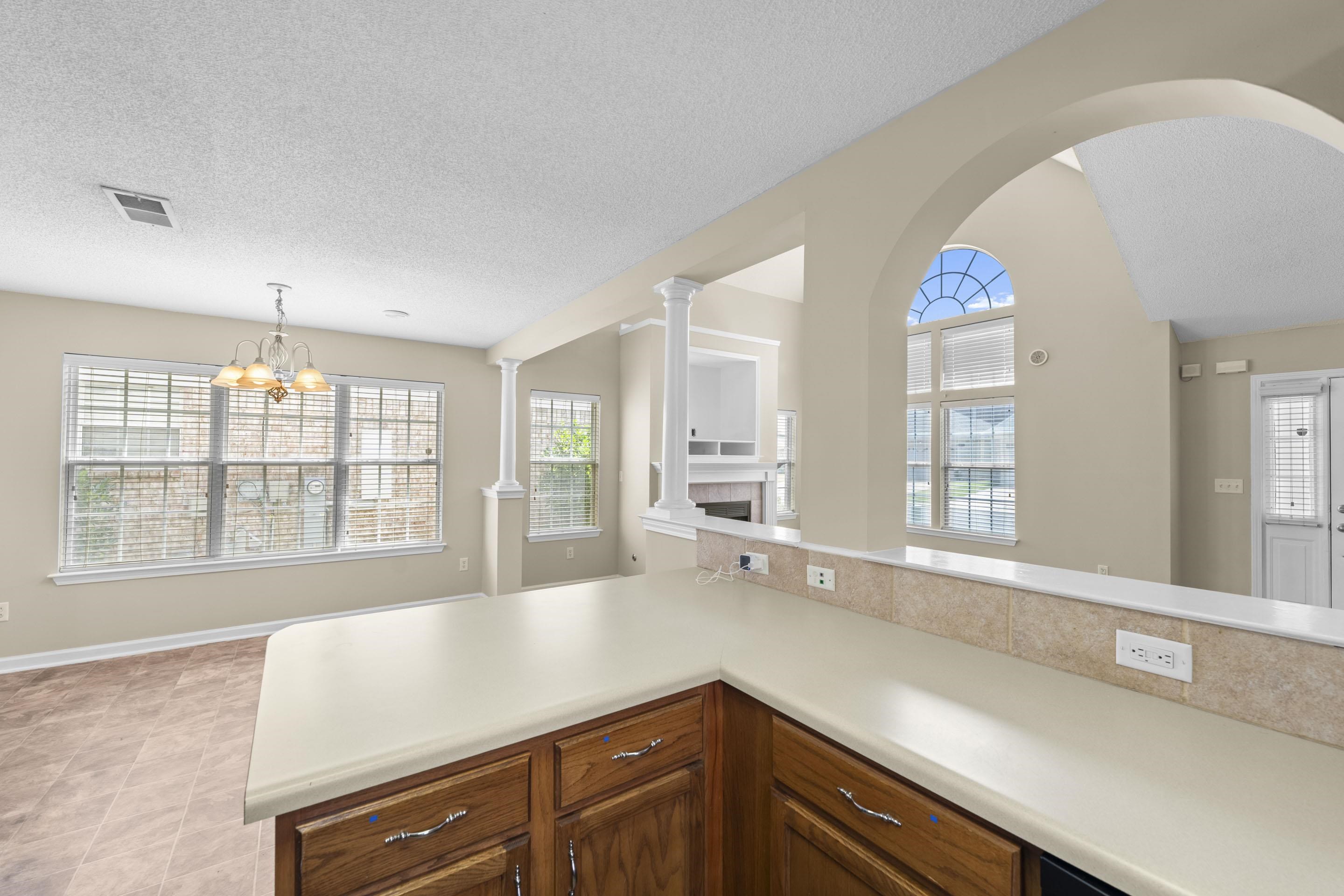 1030 W Montebello Cir Property Photo 14