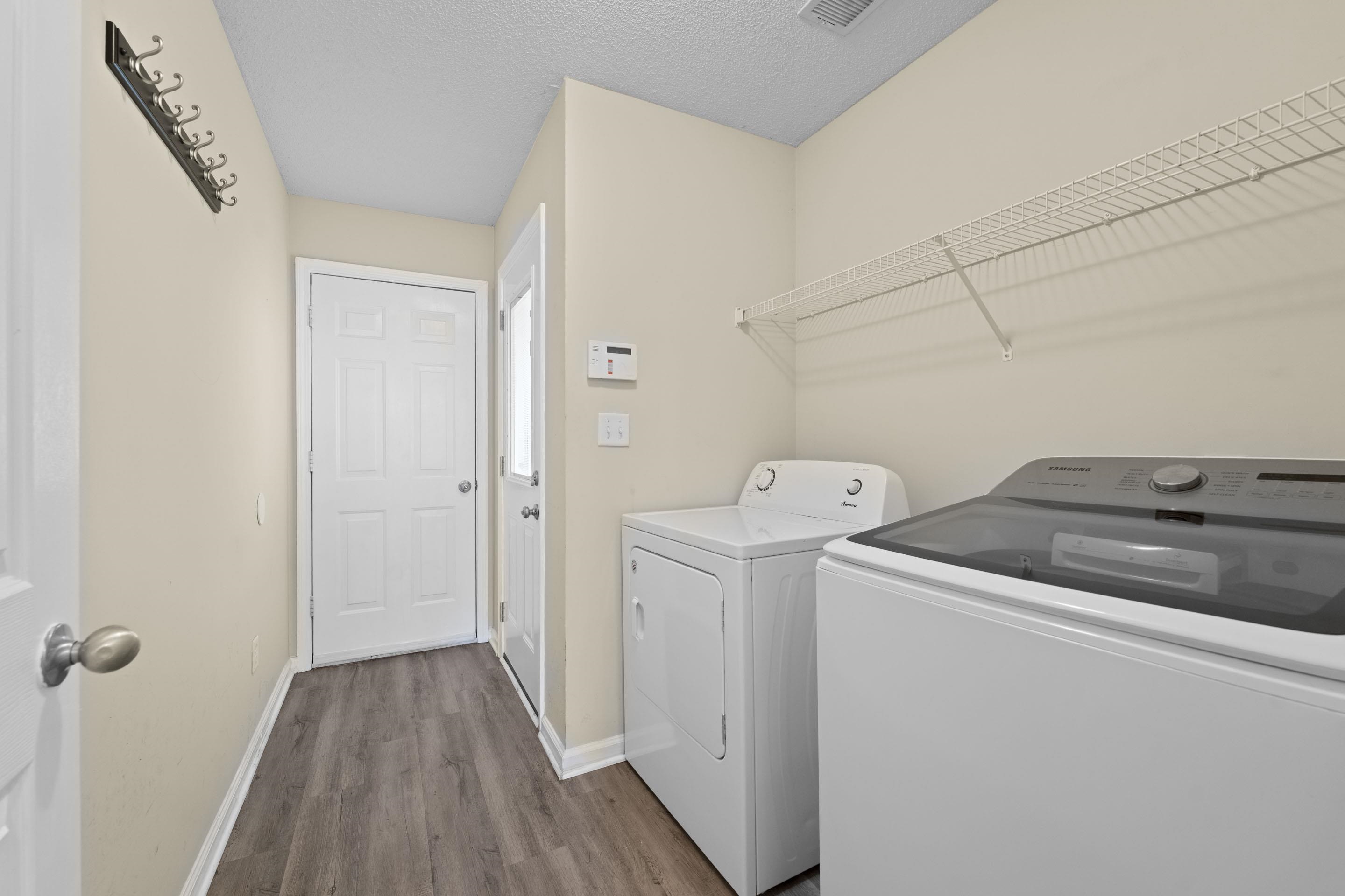 1030 W Montebello Cir Property Photo 16