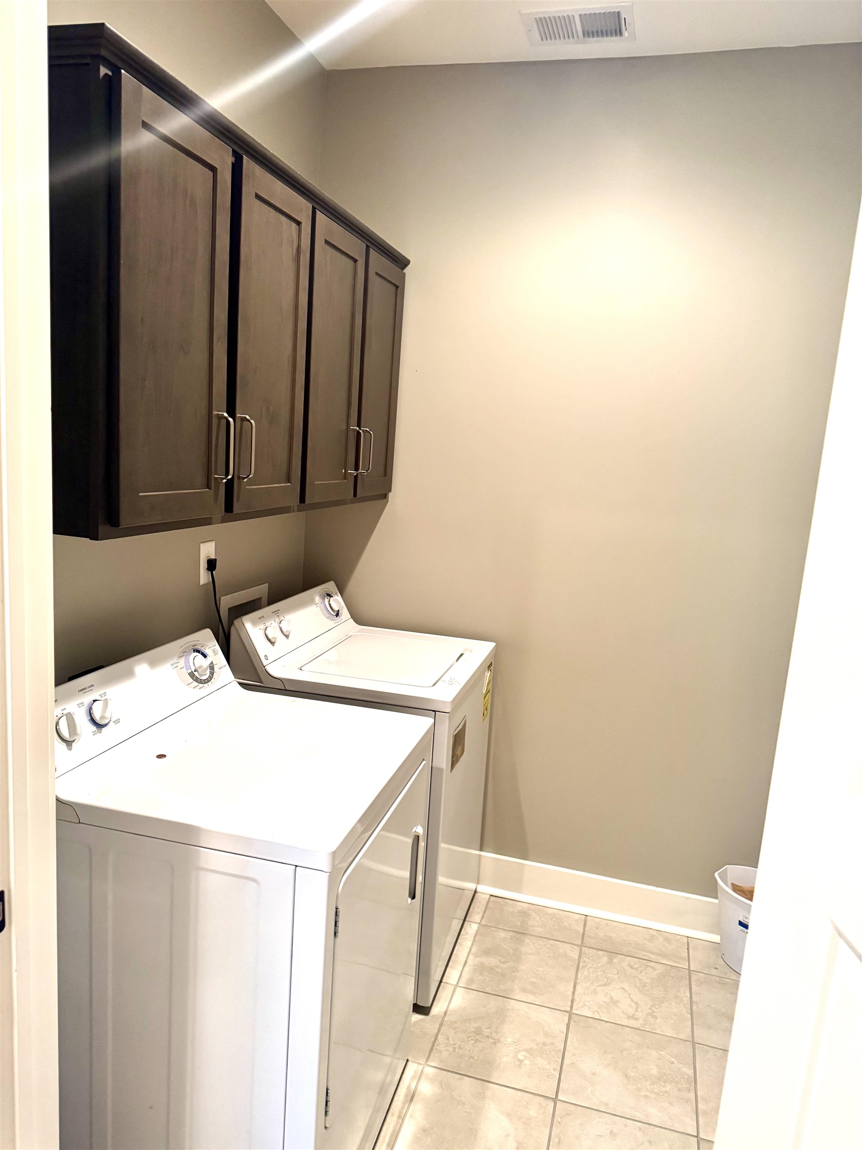 10879 Latting Rd Property Photo 24