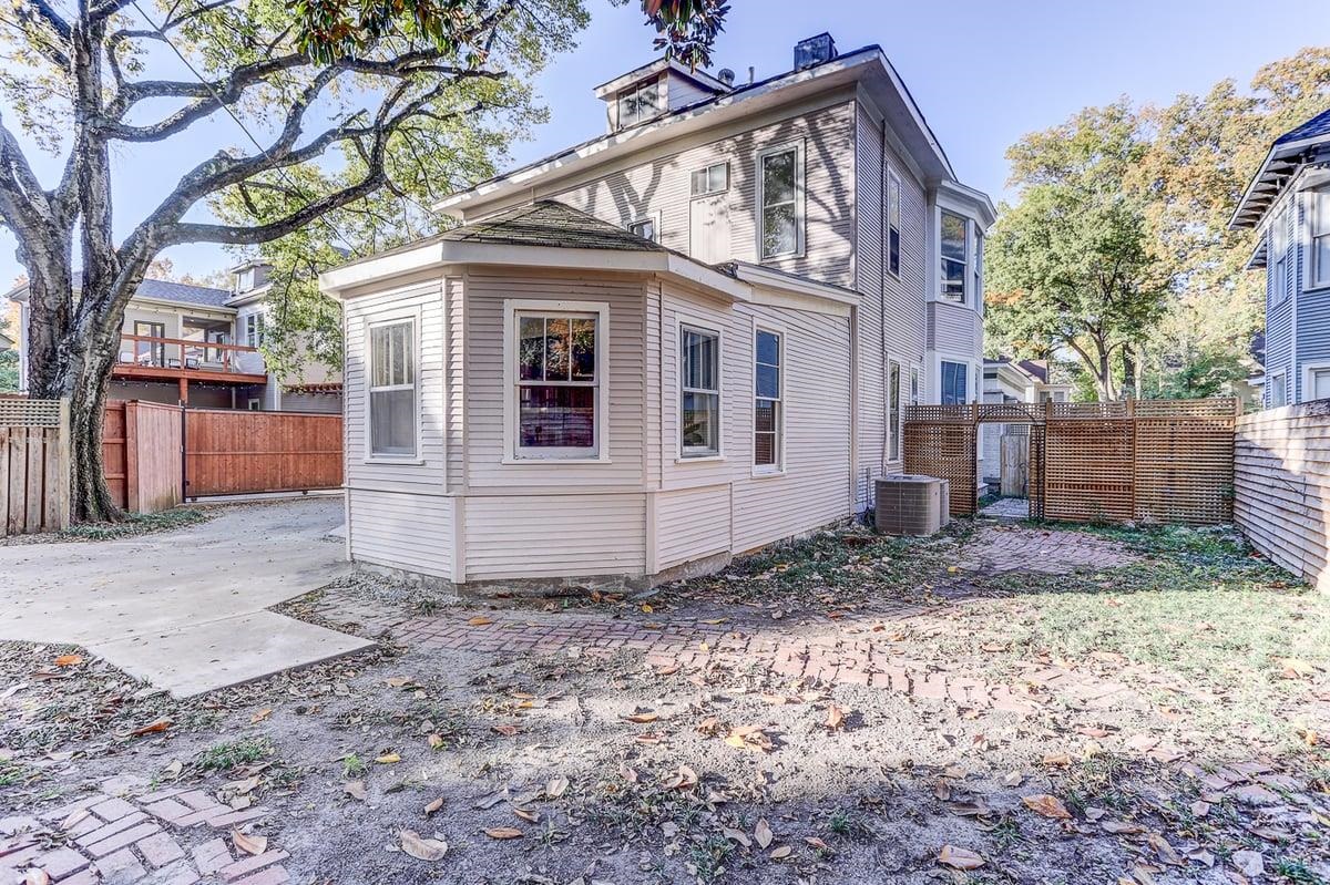 1323 Carr Ave Property Photo 36