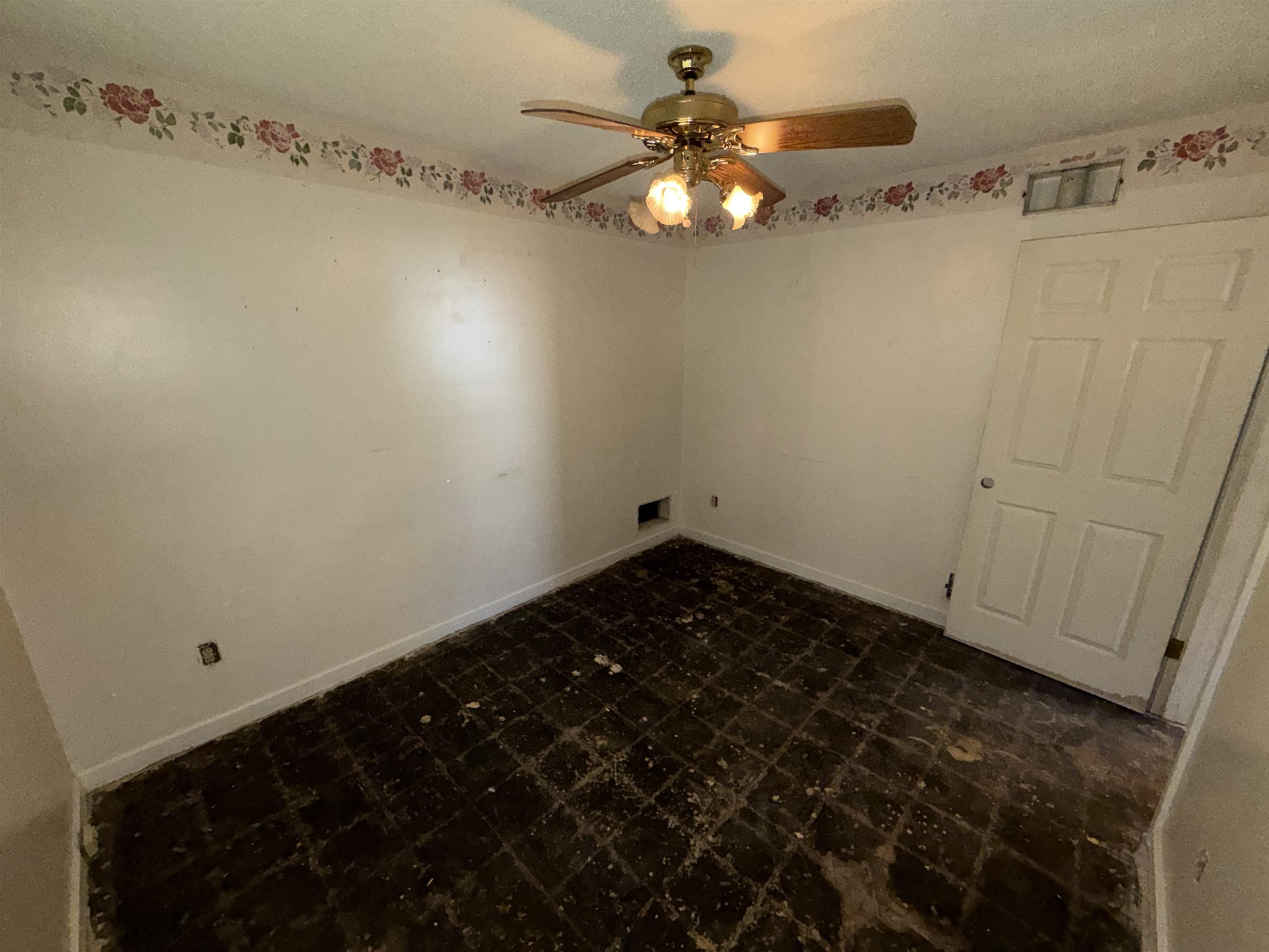 1068 Buckner Rd Property Photo 14
