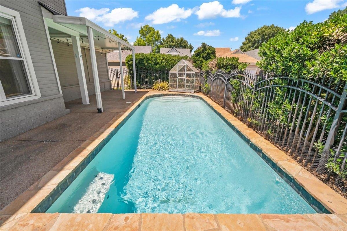 258 Fleets Island Dr Property Photo 26