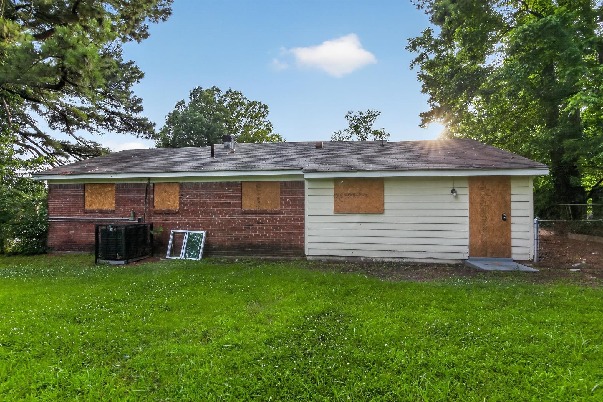 3902 Edenburg Dr Property Photo 6