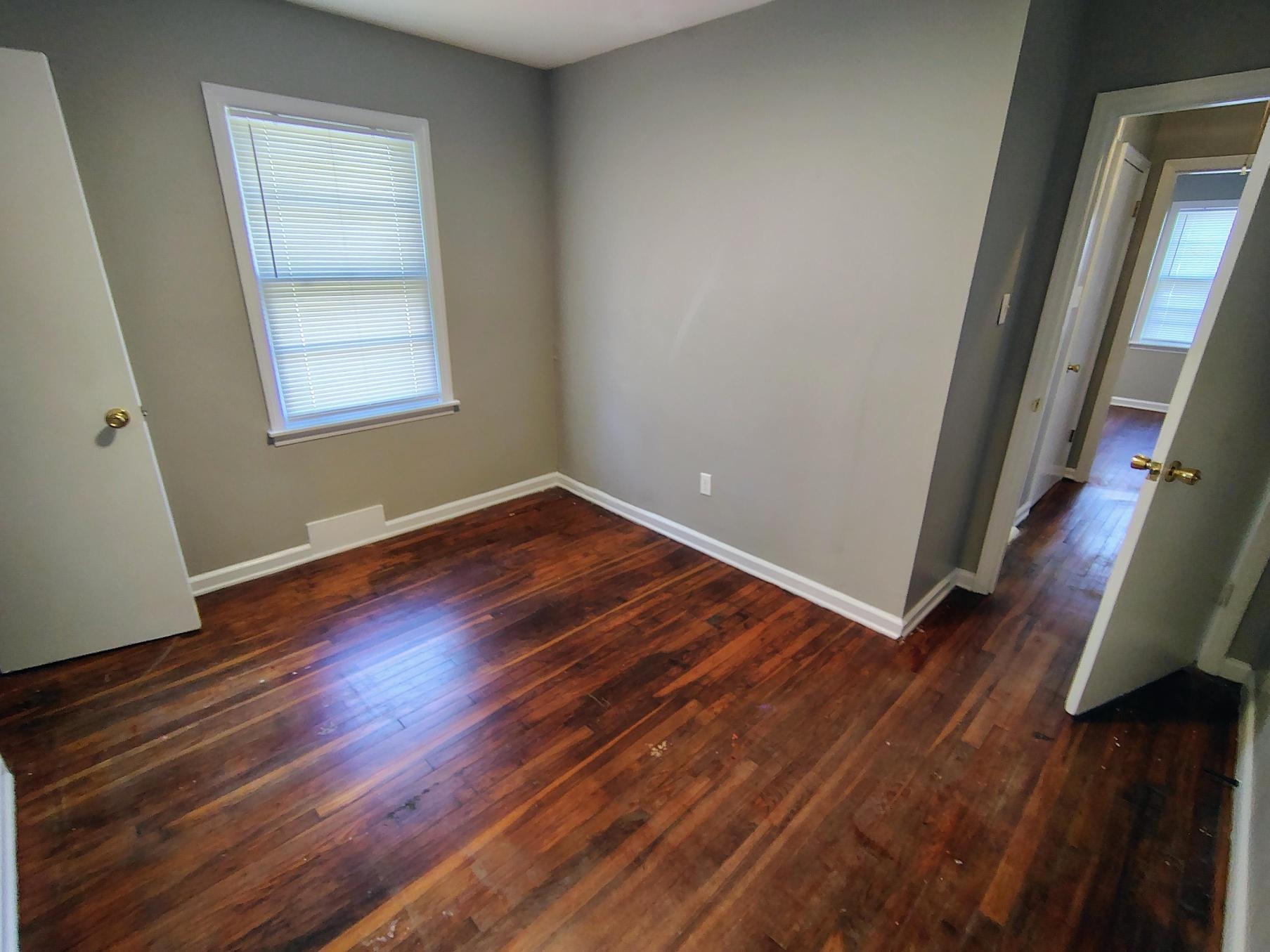1688 Haywood Ave Property Photo 7