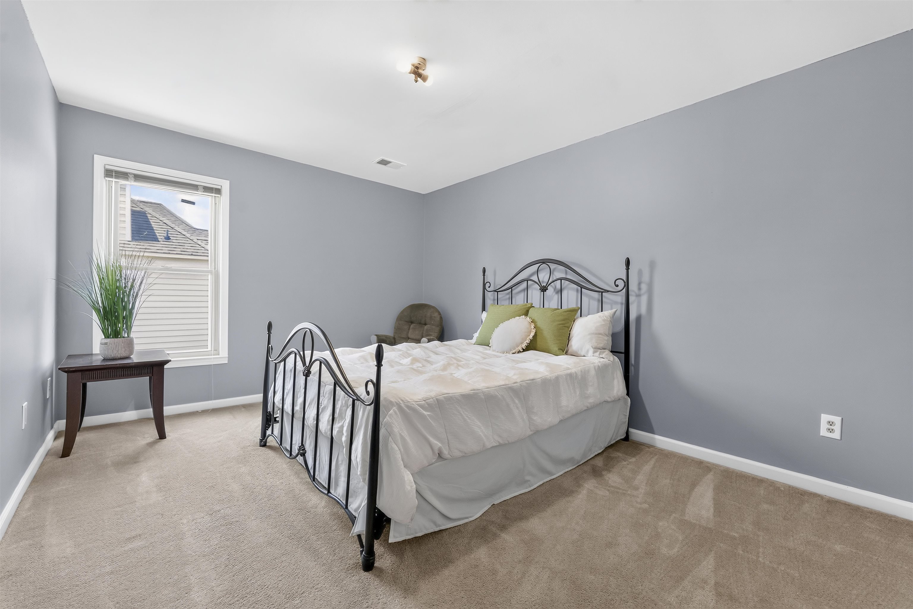 9045 Chimneyrock Blvd Property Photo 22
