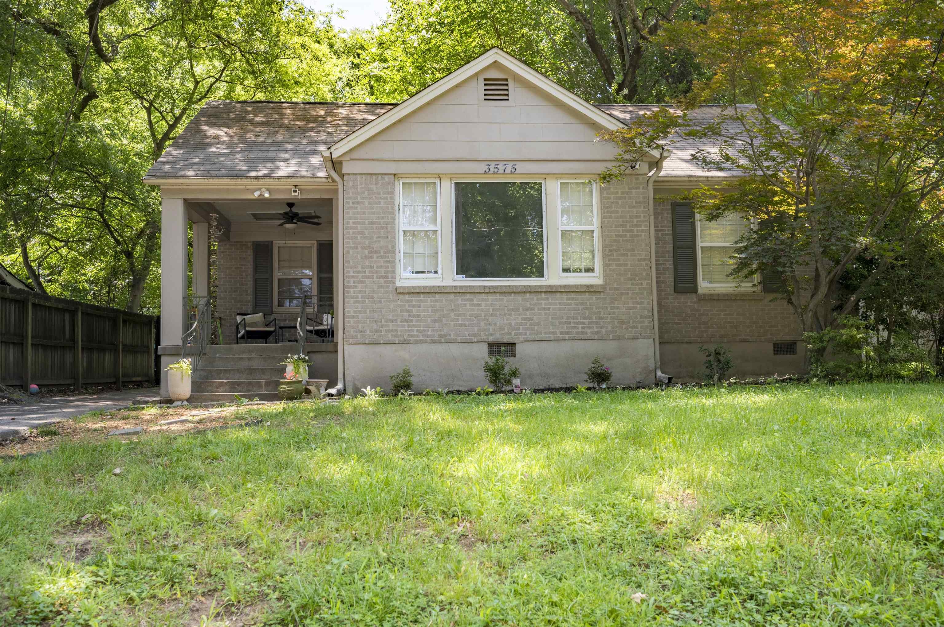 3575 Galloway Ave Property Photo 1