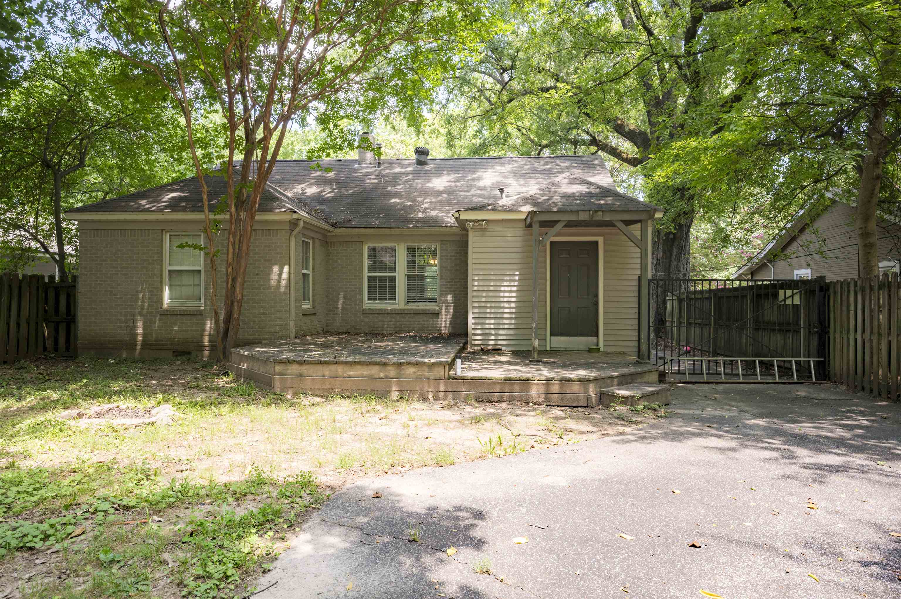 3575 Galloway Ave Property Photo 11