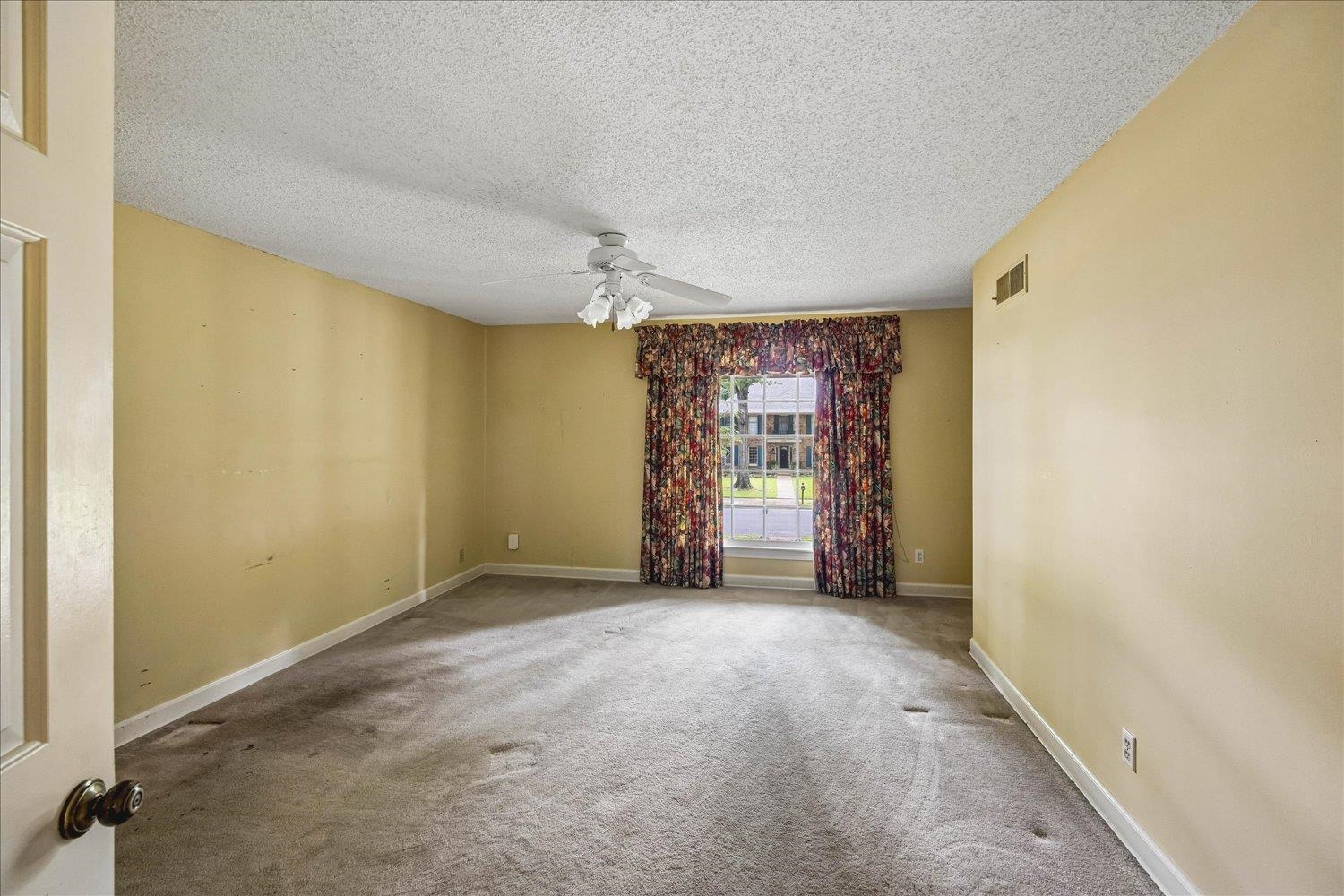 2308 Hickory Forest Dr Property Photo 24