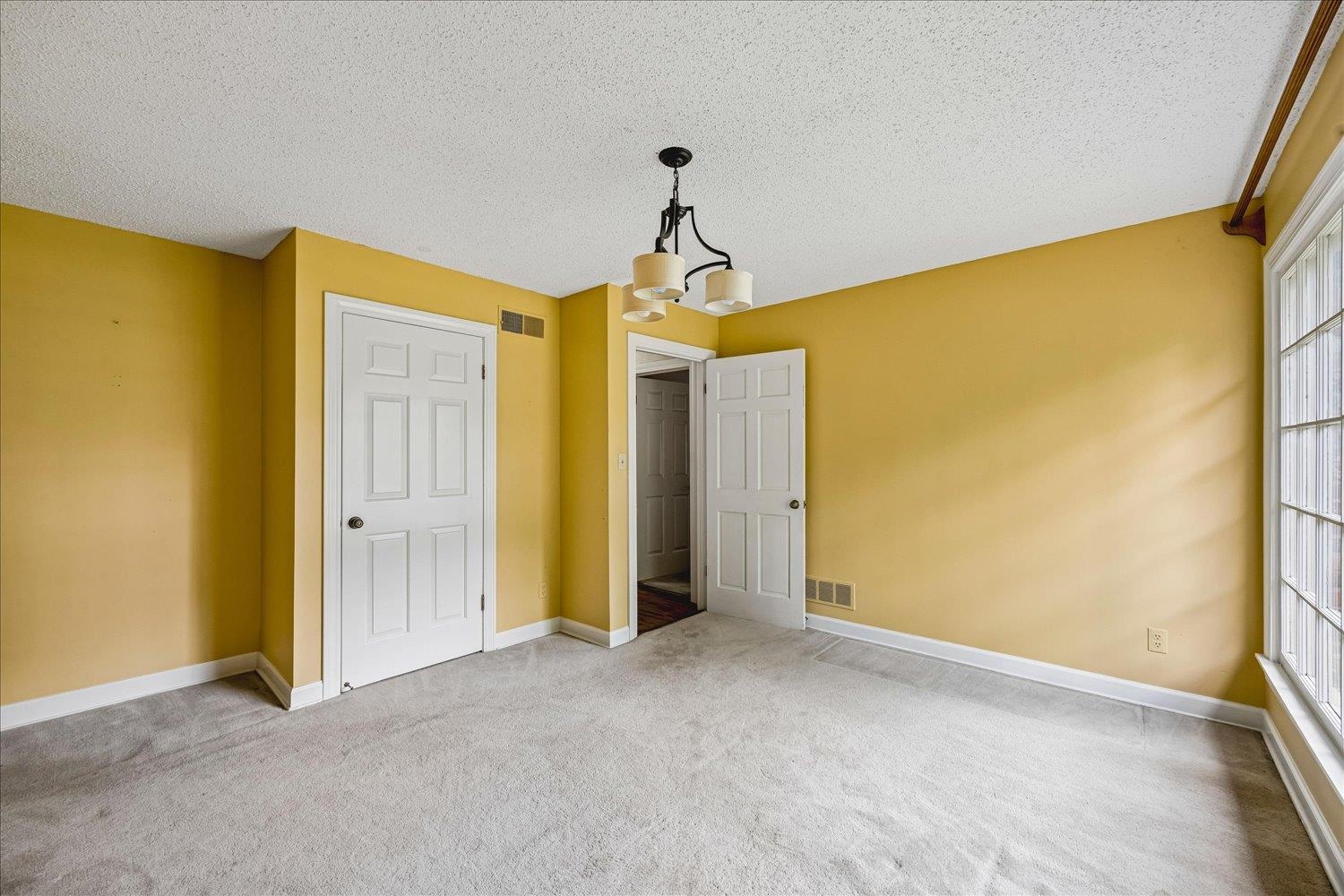 2308 Hickory Forest Dr Property Photo 29