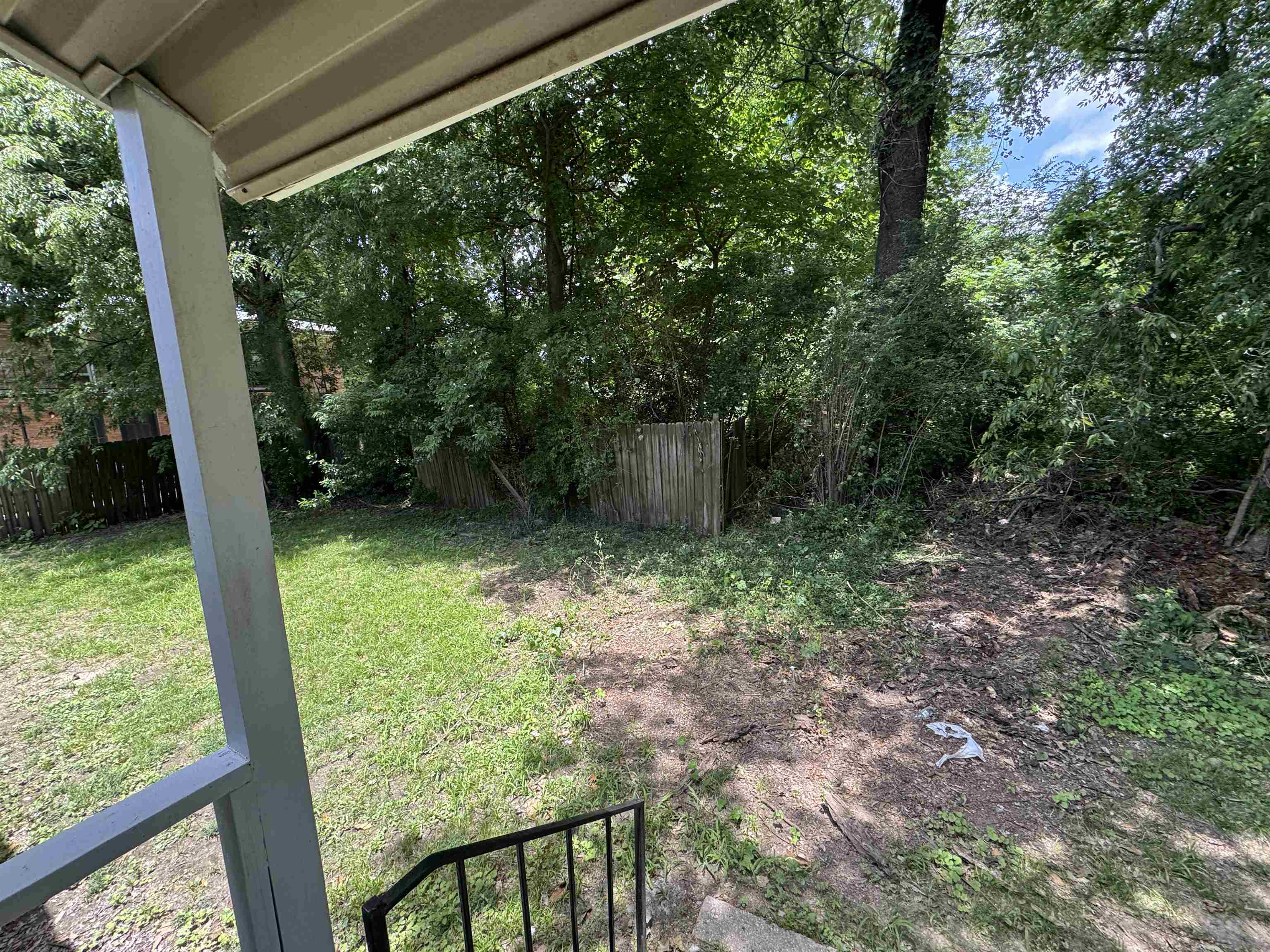 736 St Paul Ave Property Photo 13