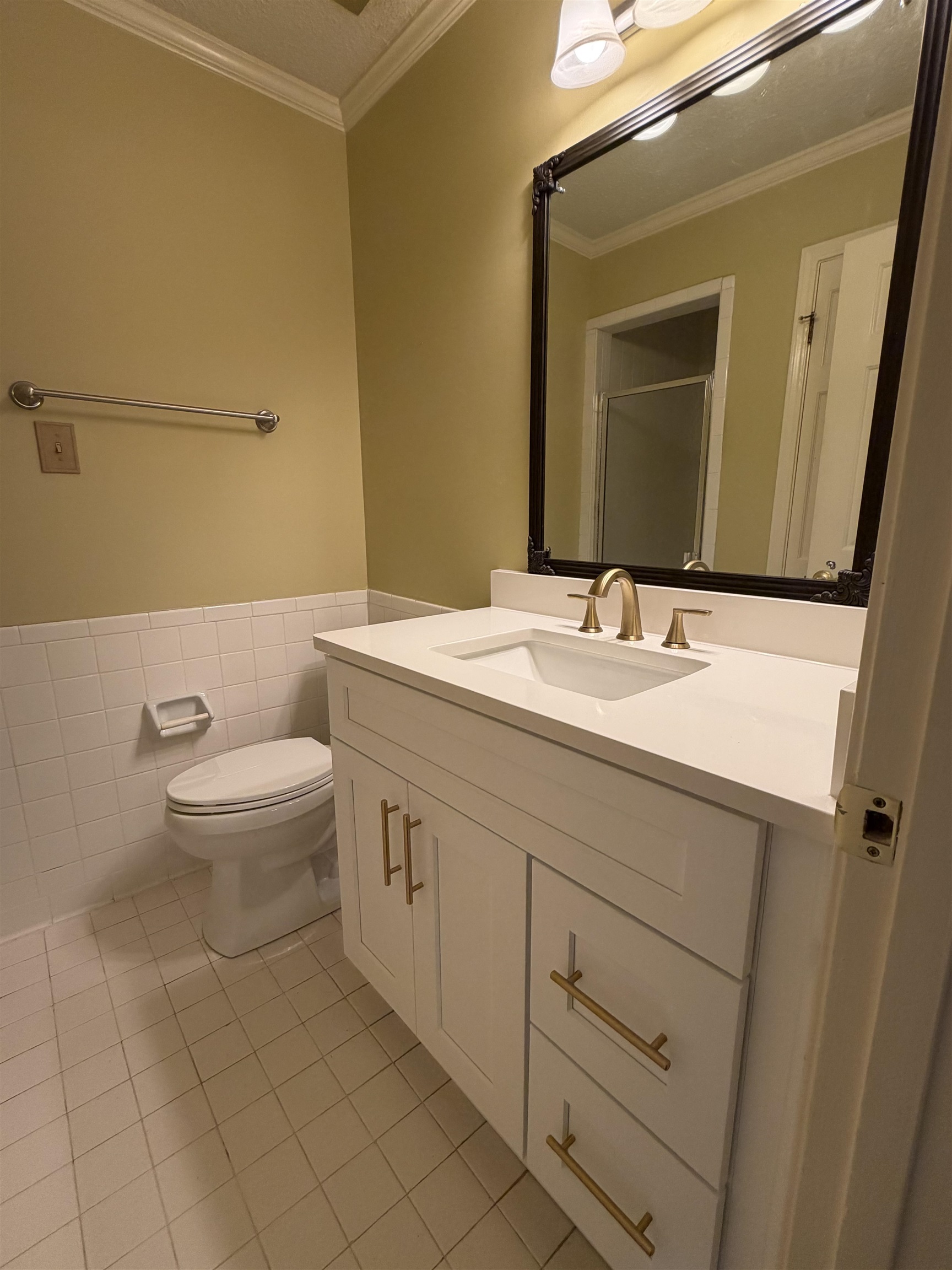 6913 Climping Rd 6913 Property Photo 28