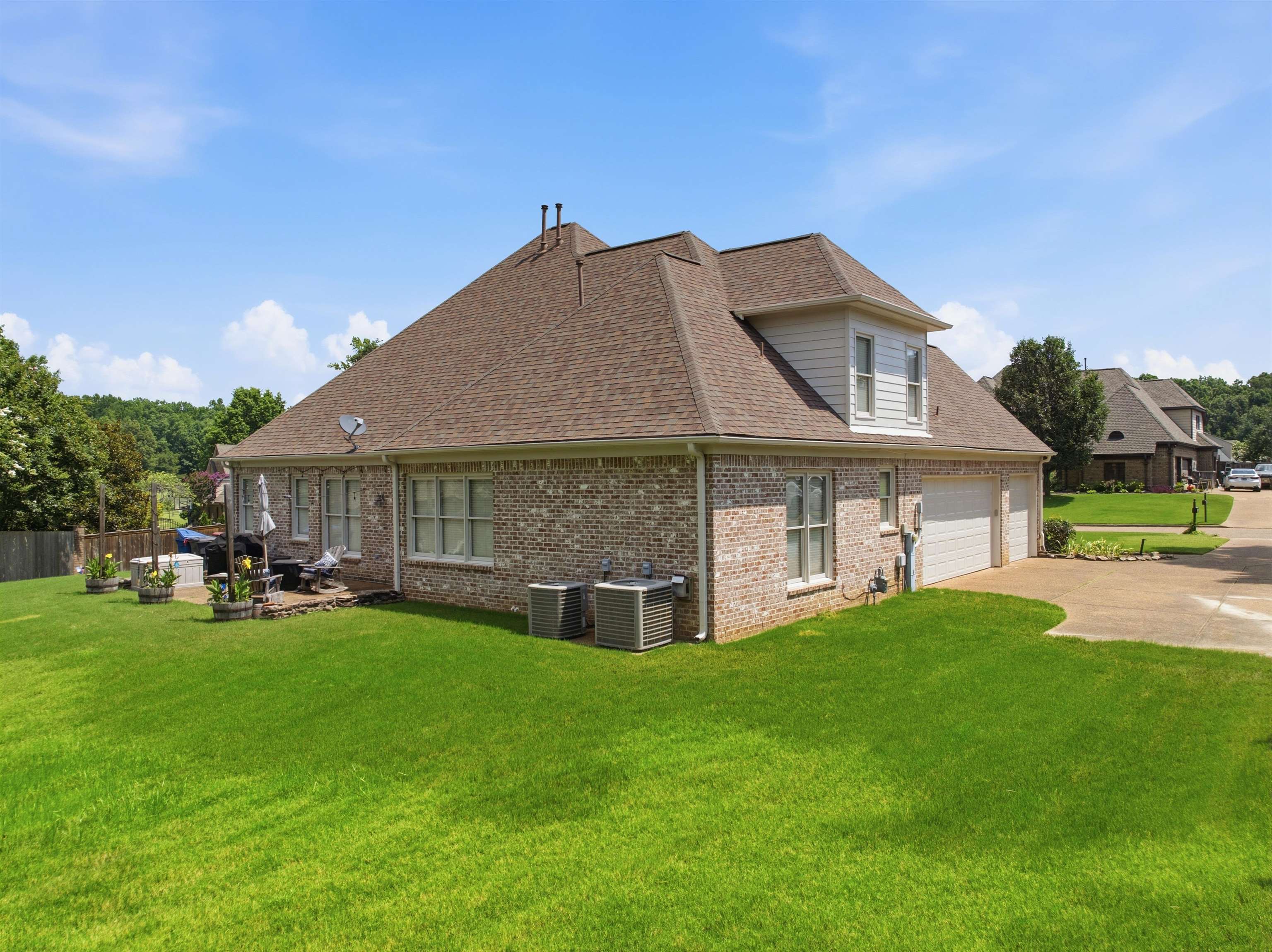 10259 E Herons Nest Cv E Property Photo 32