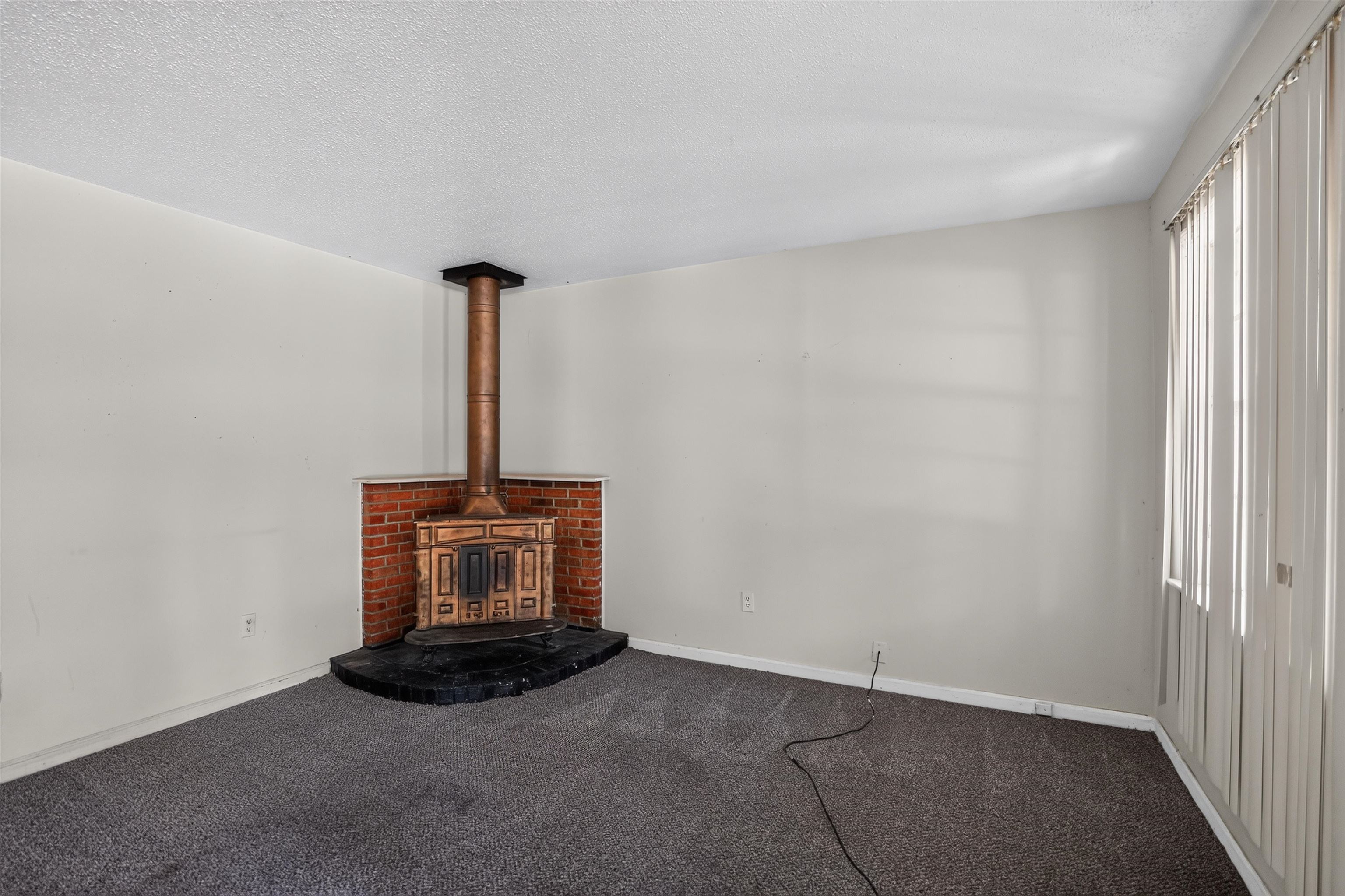 3712 Wolf Trail Dr Property Photo 9