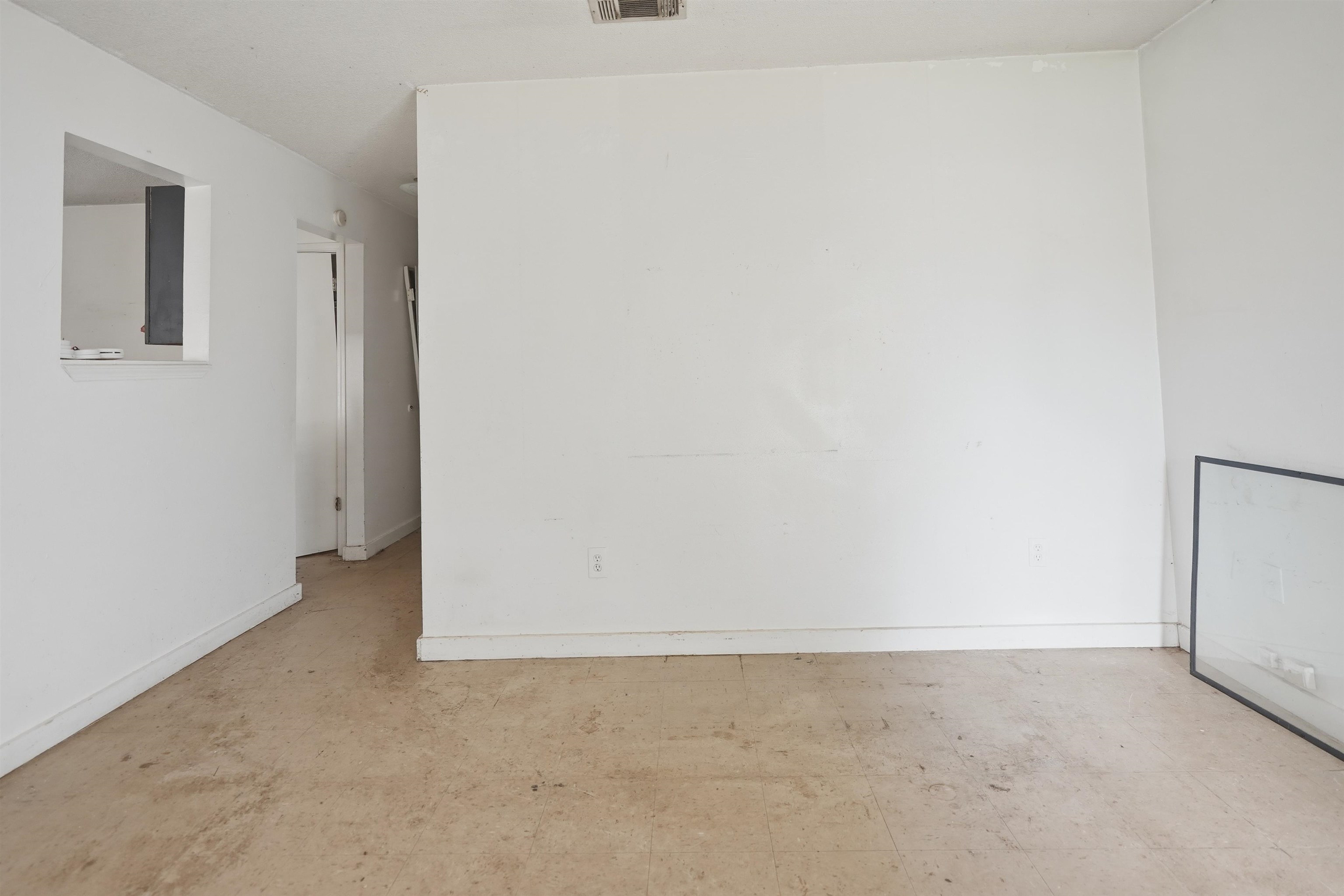 3842 Tessland Rd Property Photo 10