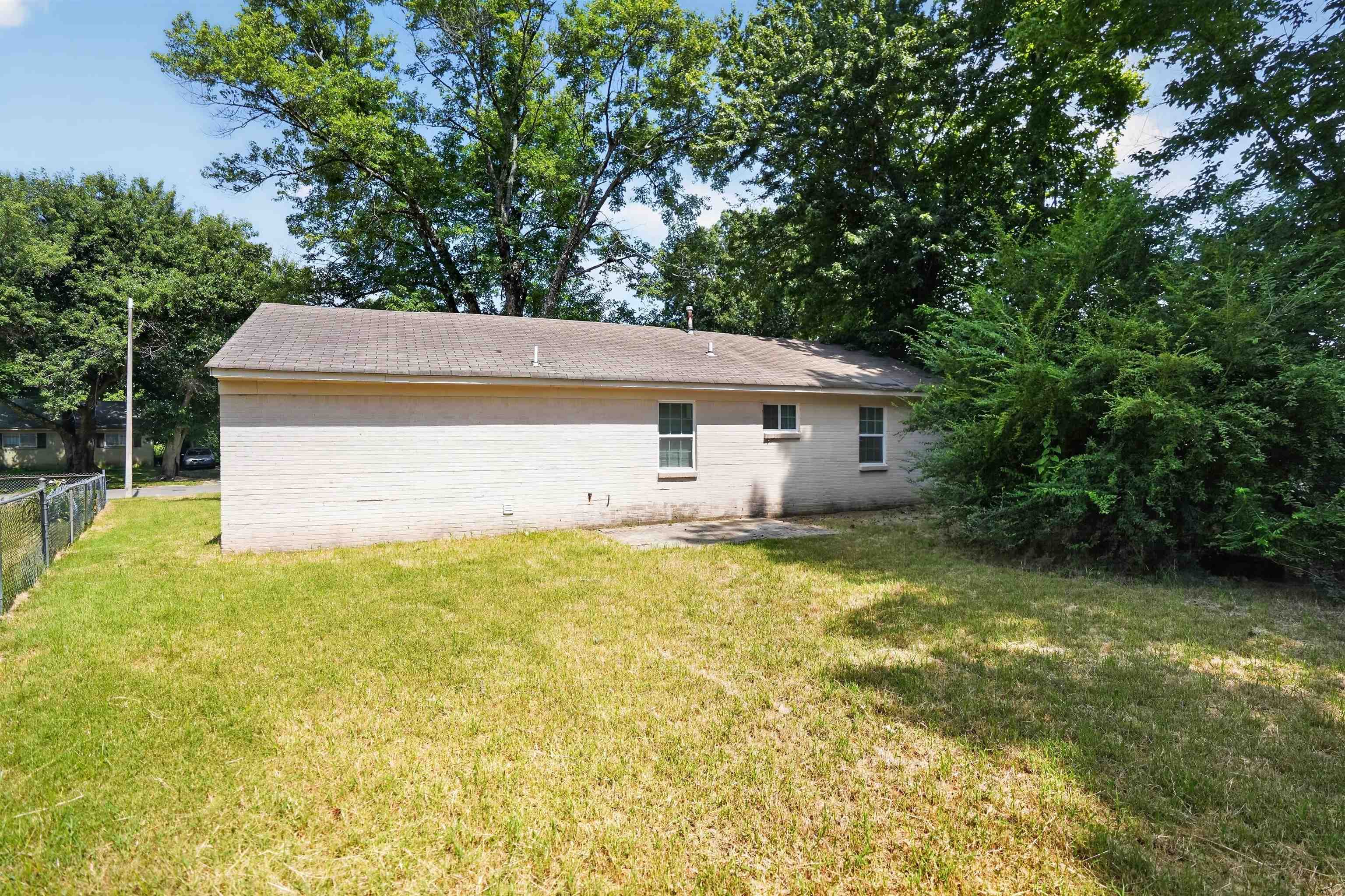 3842 Tessland Rd Property Photo 14