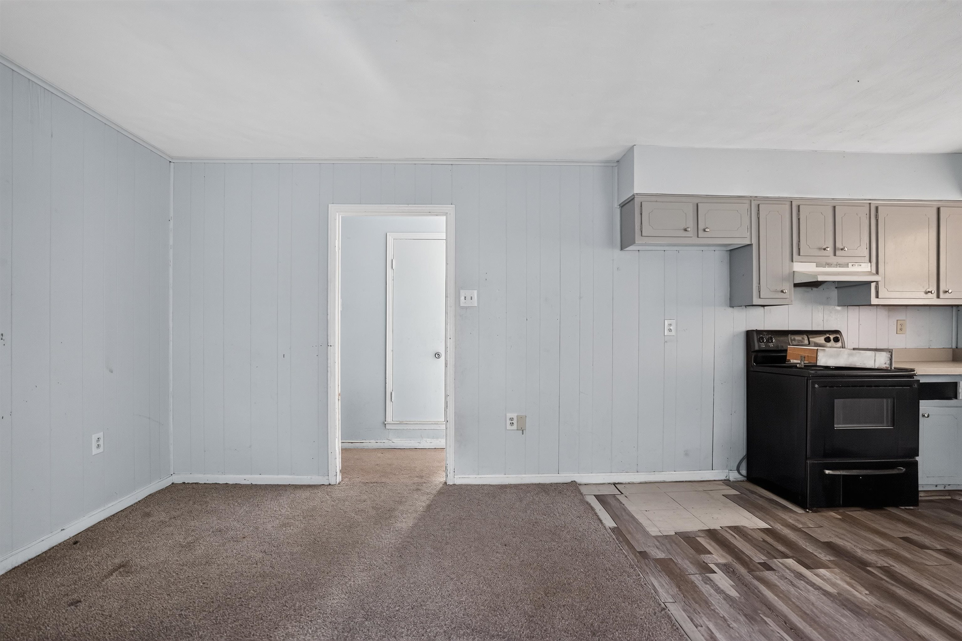 2794 Lake Park Rd Property Photo 8