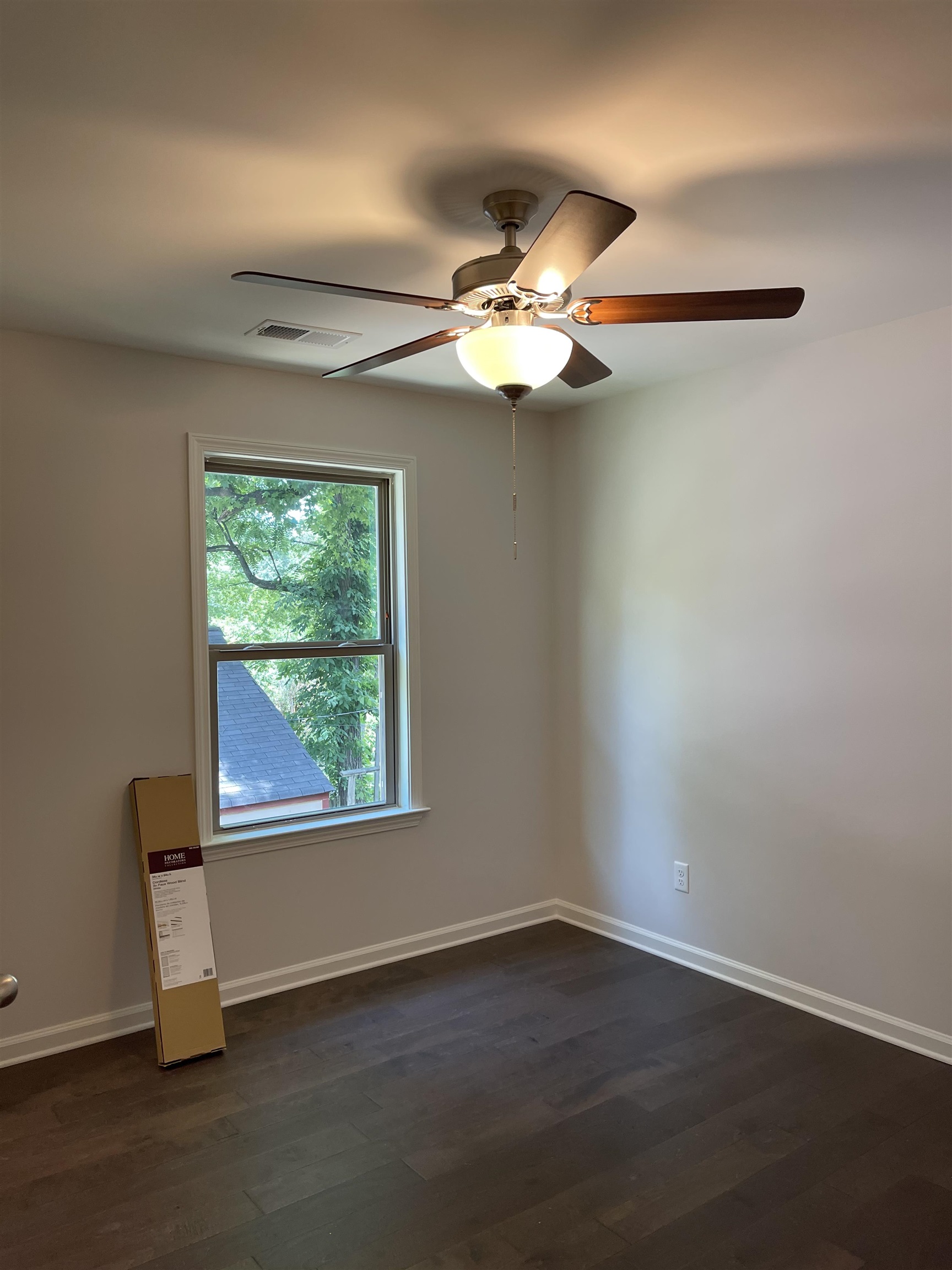 82 N Rembert St Property Photo 12