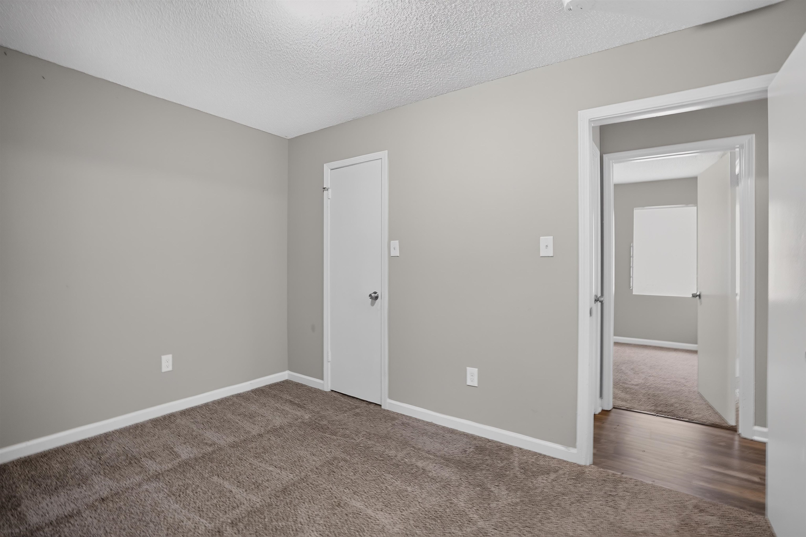 1107 Highland St Property Photo 13