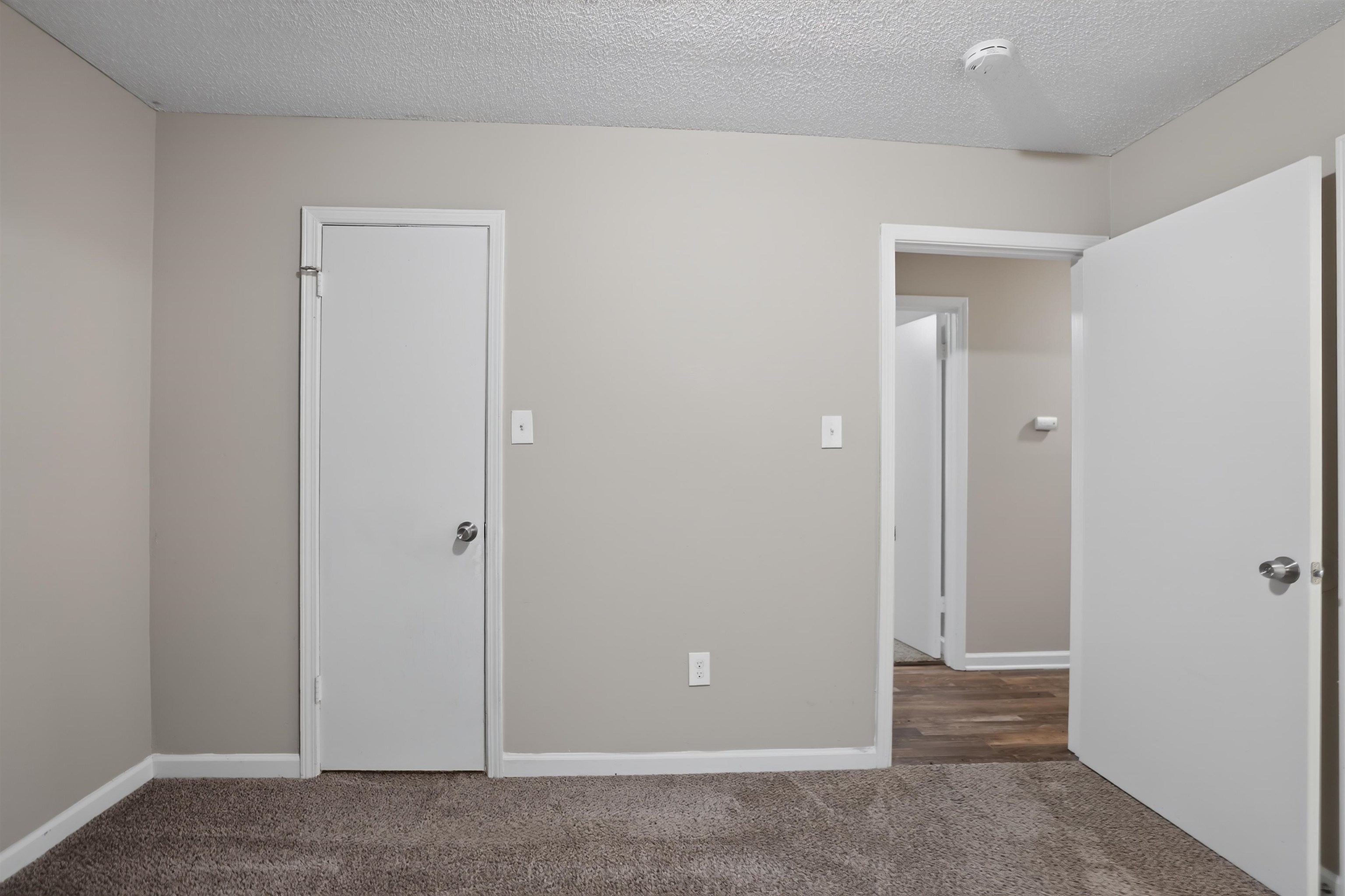1107 Highland St Property Photo 16
