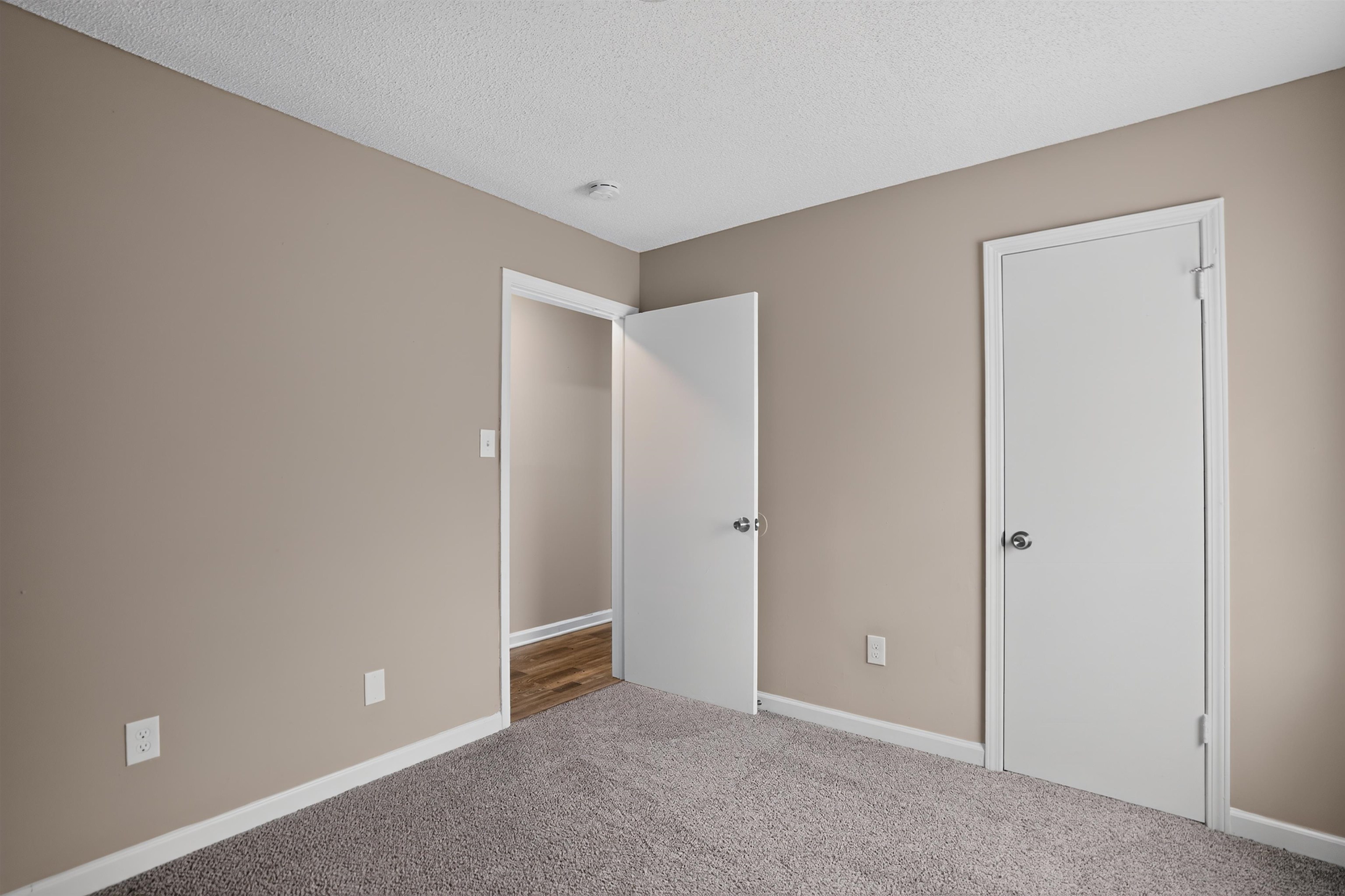 1107 Highland St Property Photo 21
