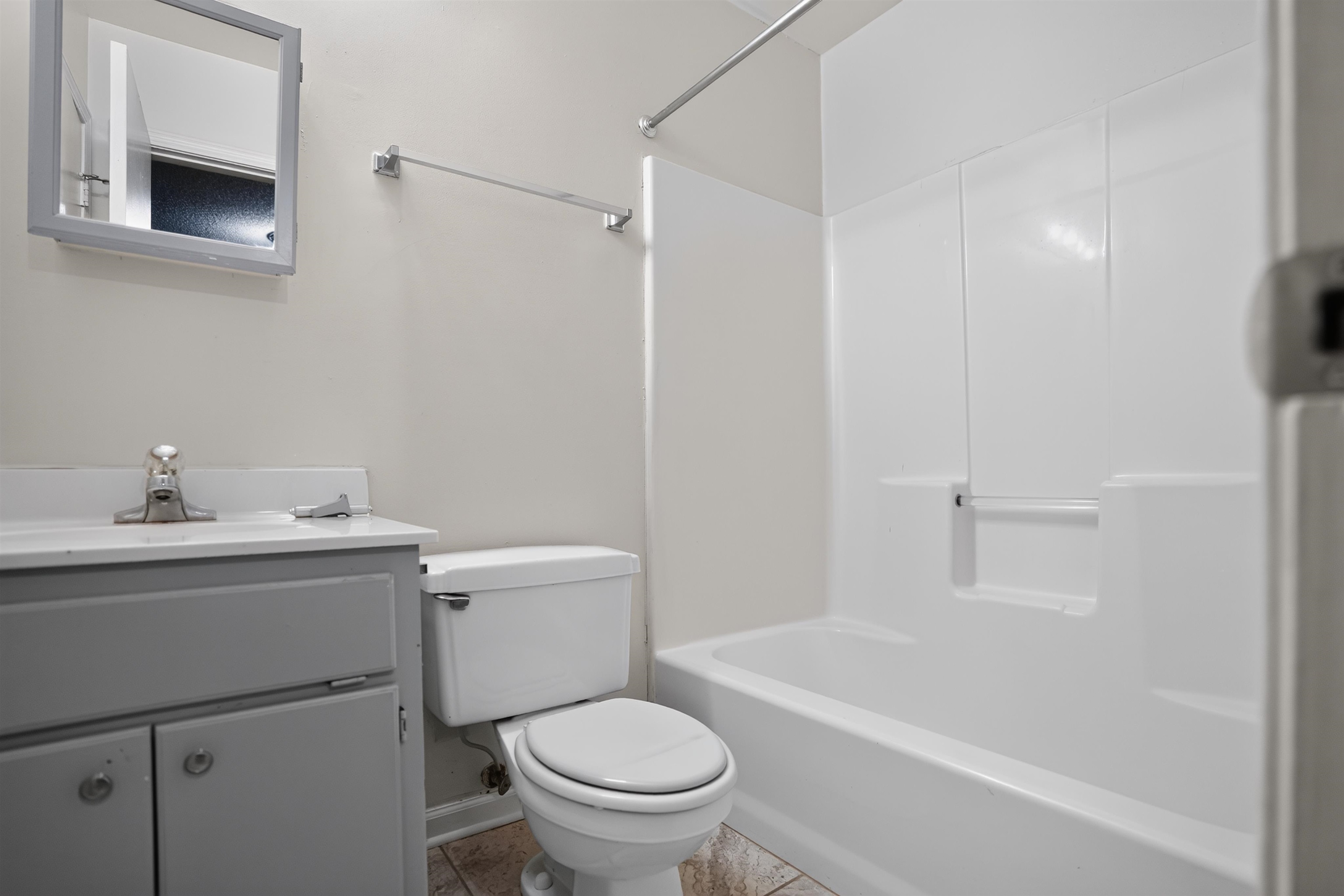1107 Highland St Property Photo 22
