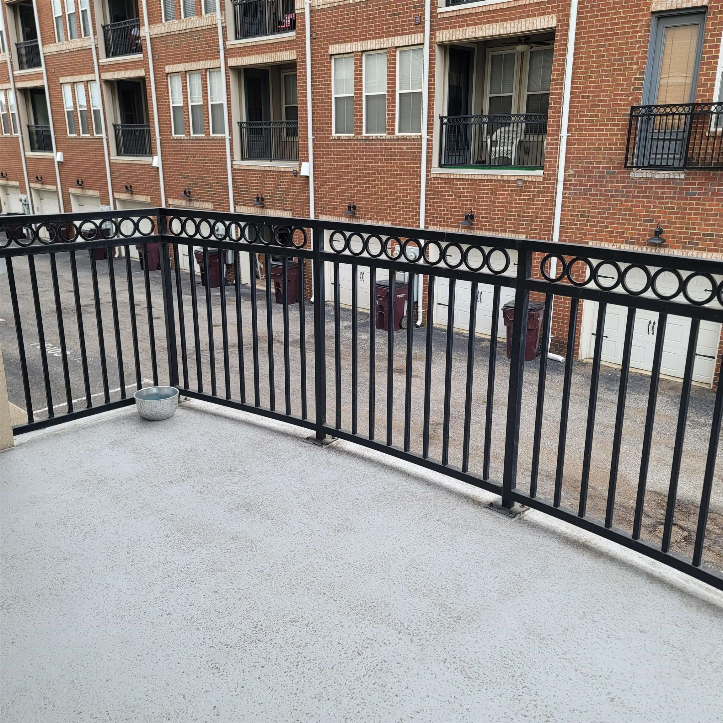 665 Tennessee St 205 Property Photo 2