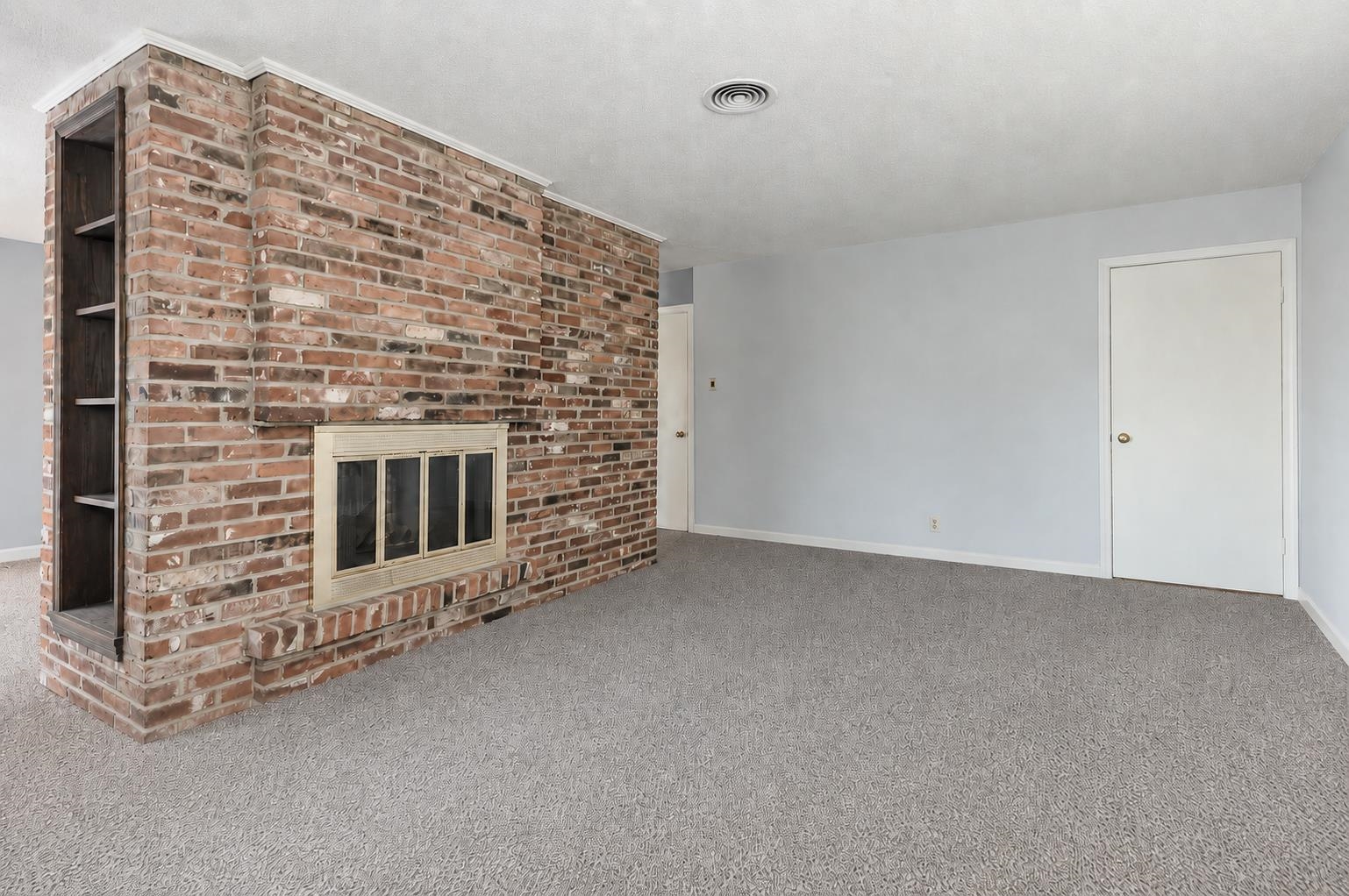 1205 Bristol Dr 18 Property Photo 5