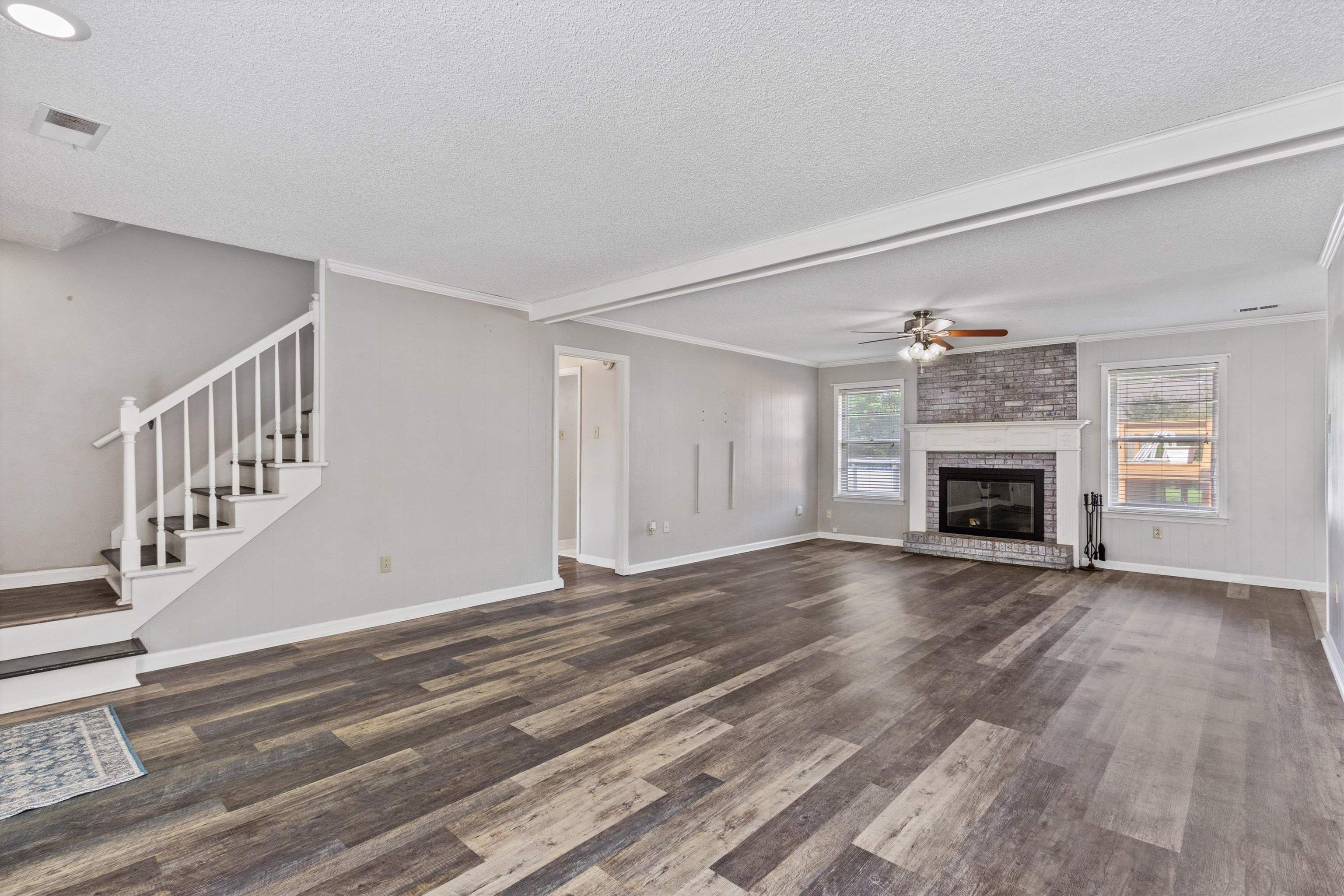 3877 Sabal Hill Dr Property Photo 10