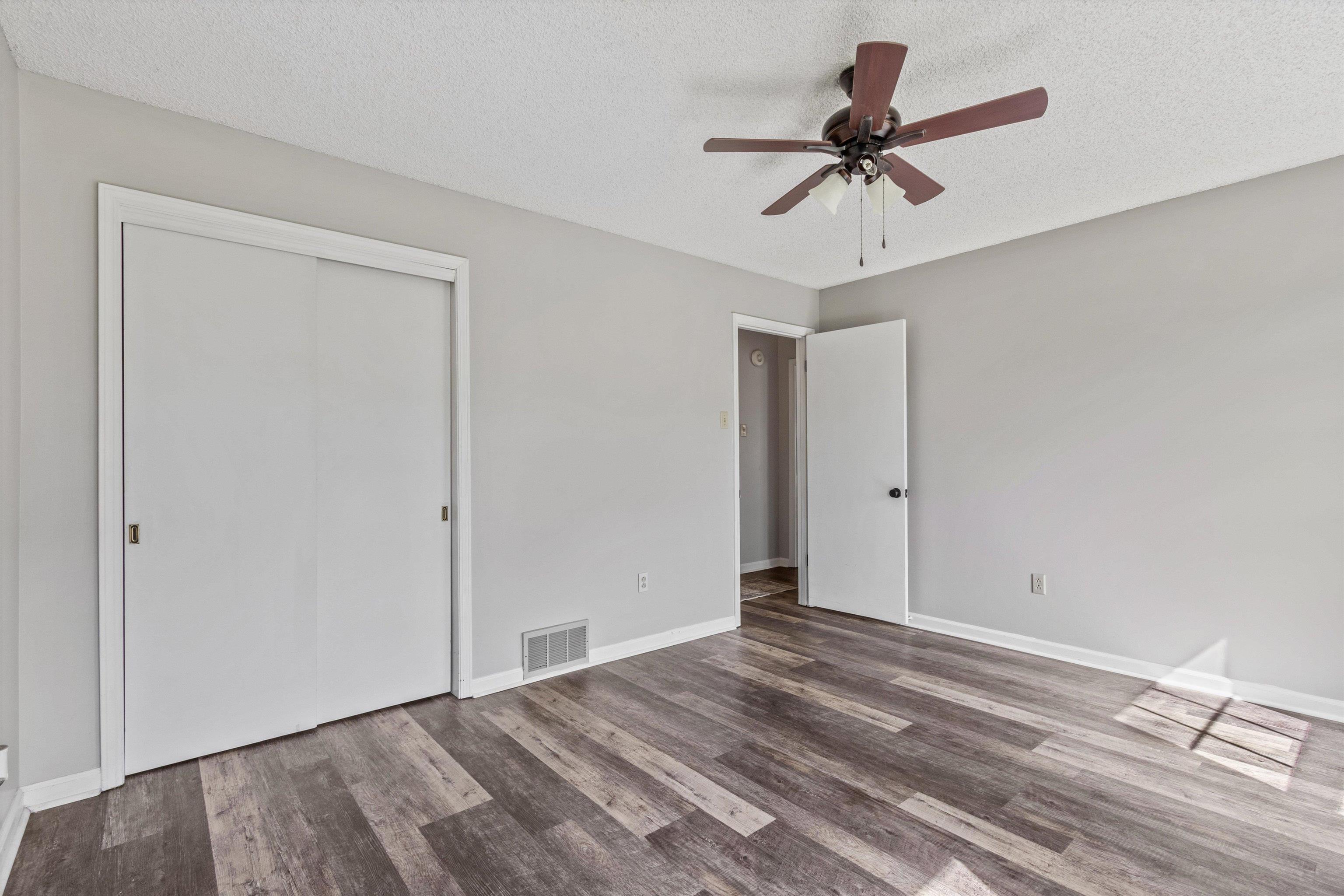 3877 Sabal Hill Dr Property Photo 14