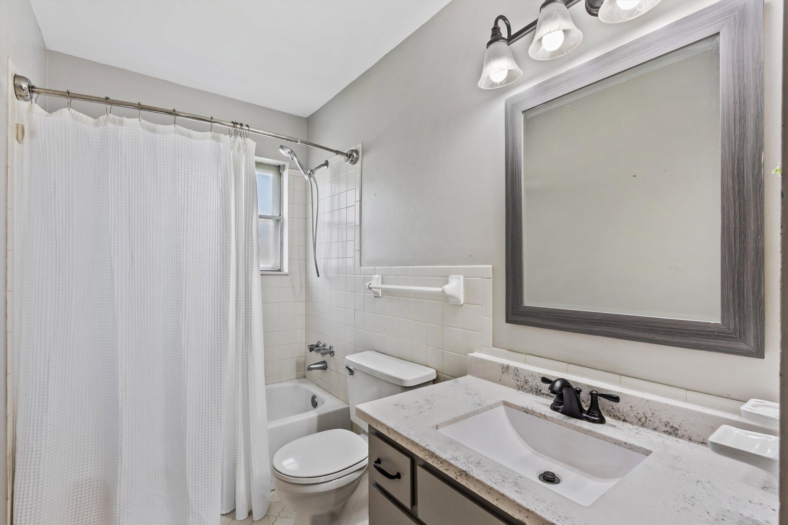 3877 Sabal Hill Dr Property Photo 17