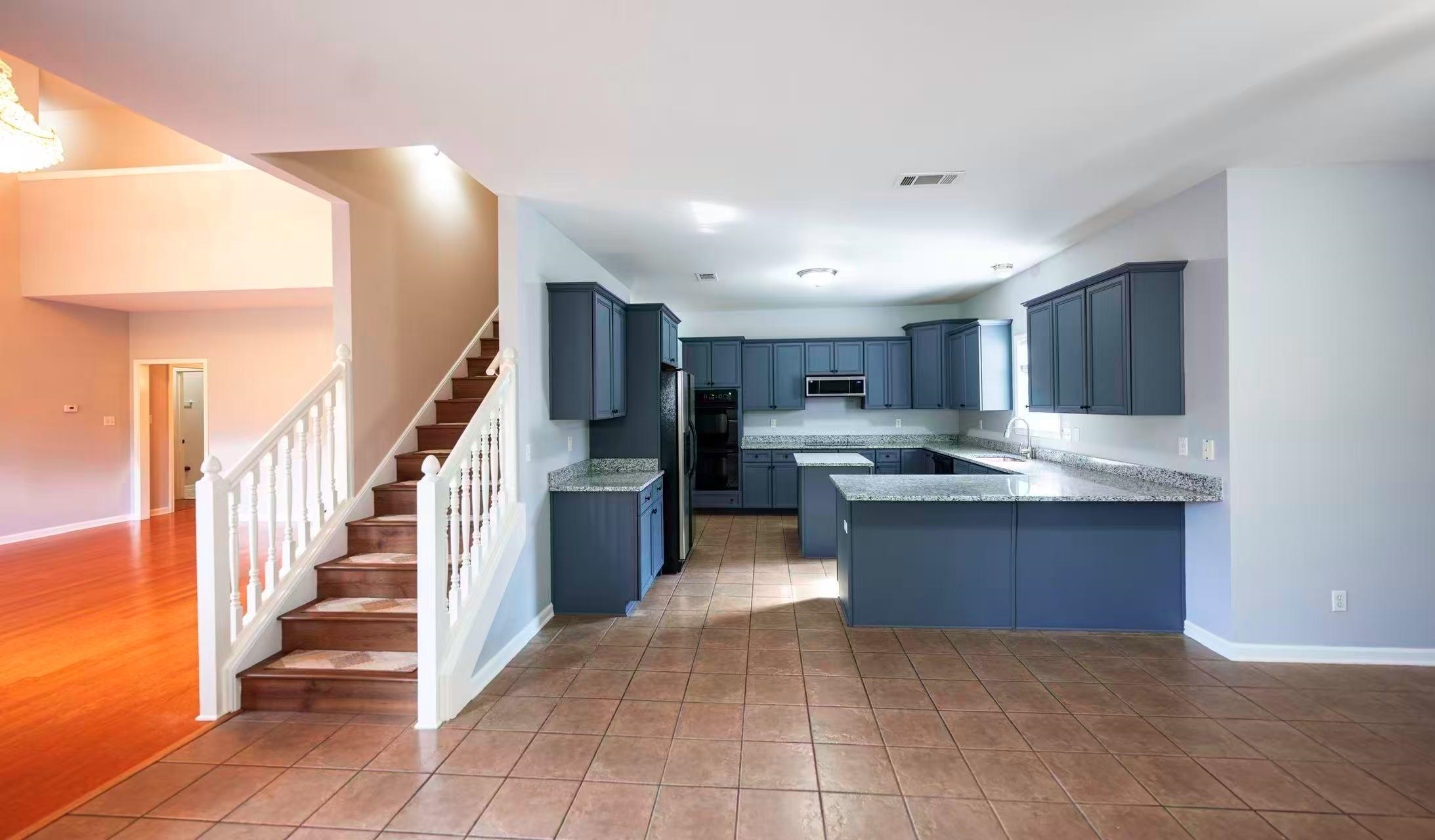 9374 Laurel Hill Dr Property Photo 8