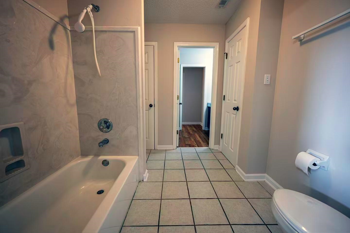 9374 Laurel Hill Dr Property Photo 22
