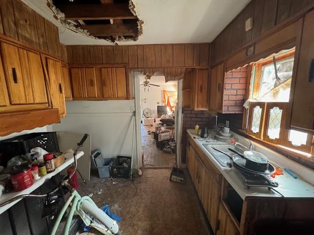 2396 Golden Ave Property Photo 16