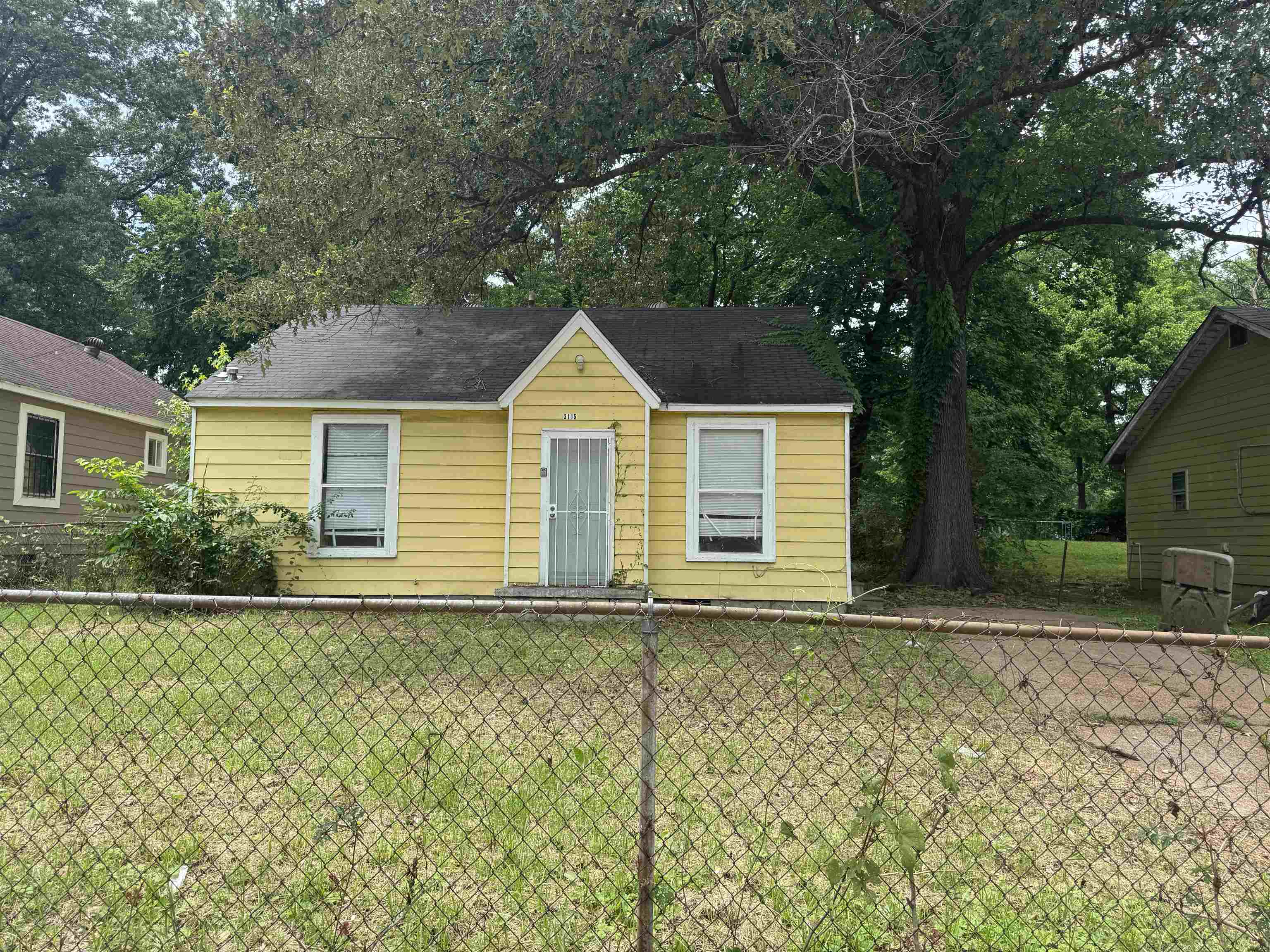 3115 Morningside St Property Photo 1