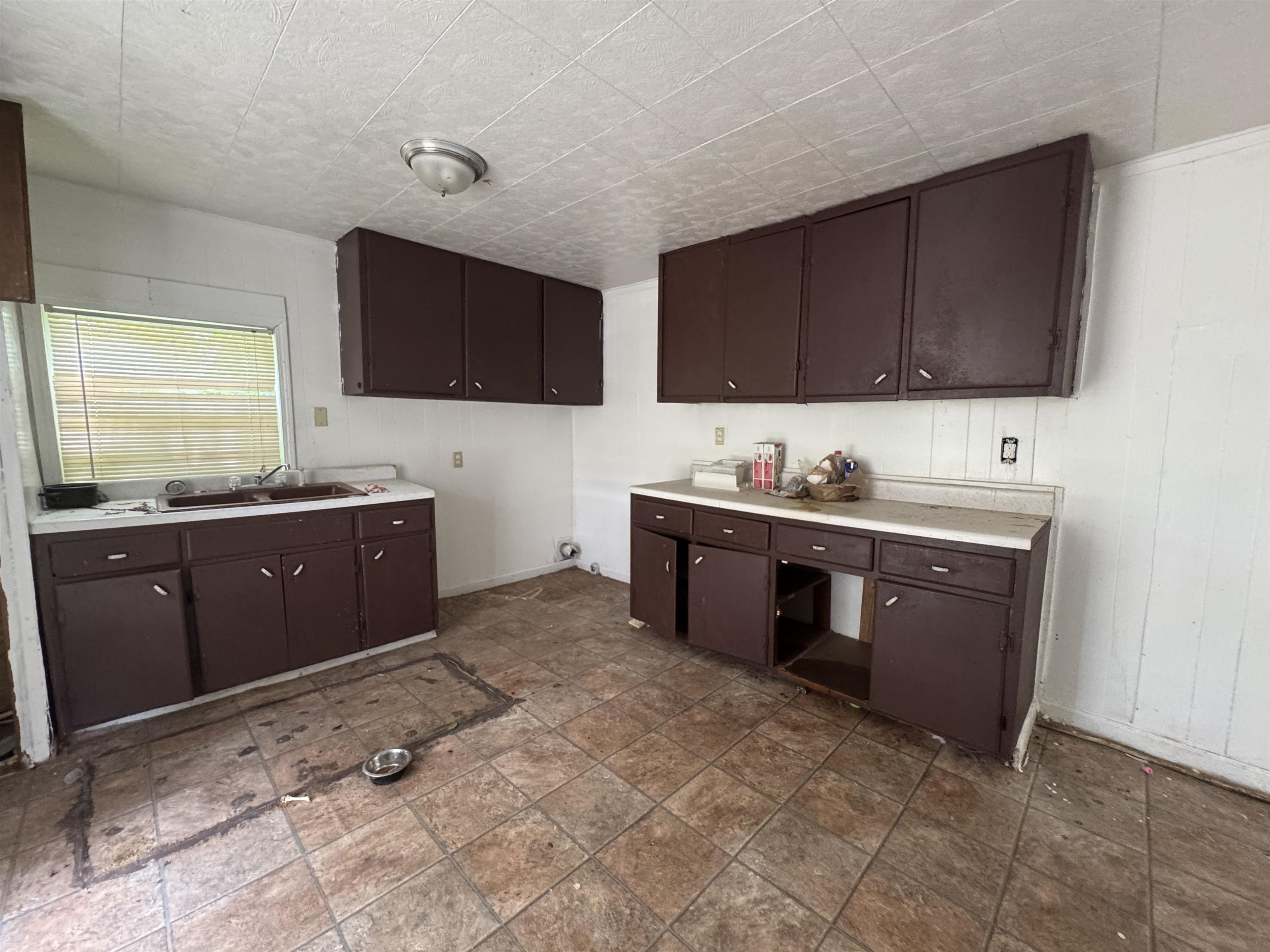 3115 Morningside St Property Photo 9