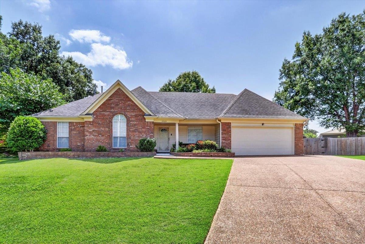 3929 Carrie Brook Cv Property Photo 1