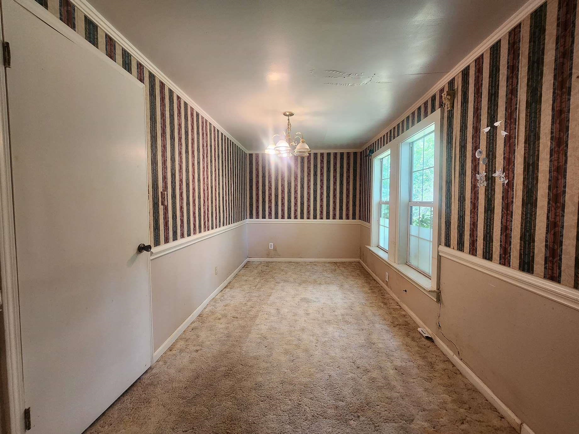 205 Van Buren Ln Property Photo 17