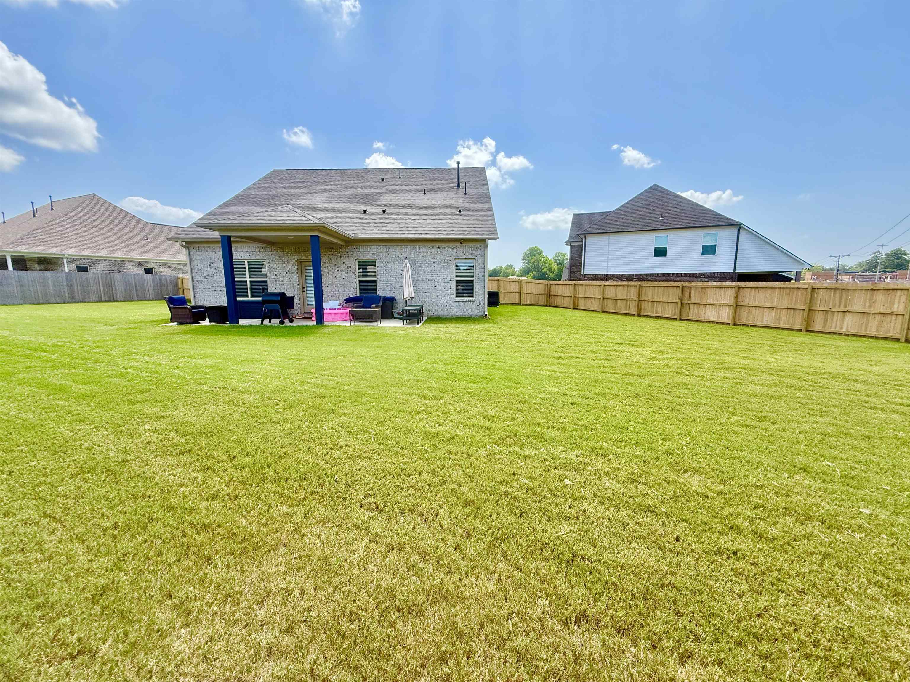 54 Forsyth Ln Property Photo 16