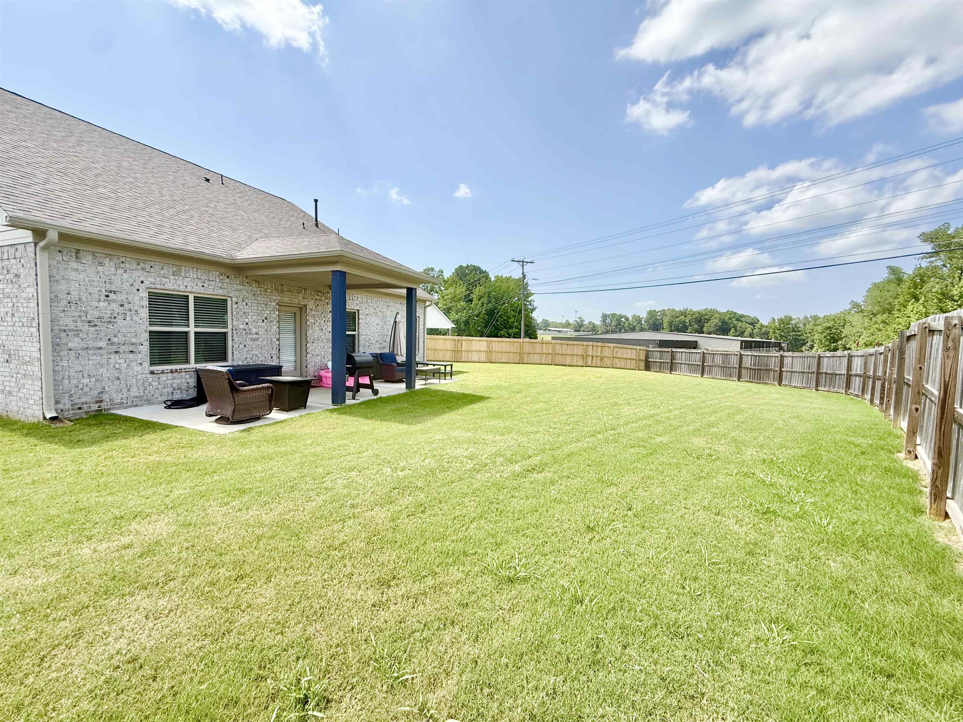 54 Forsyth Ln Property Photo 17