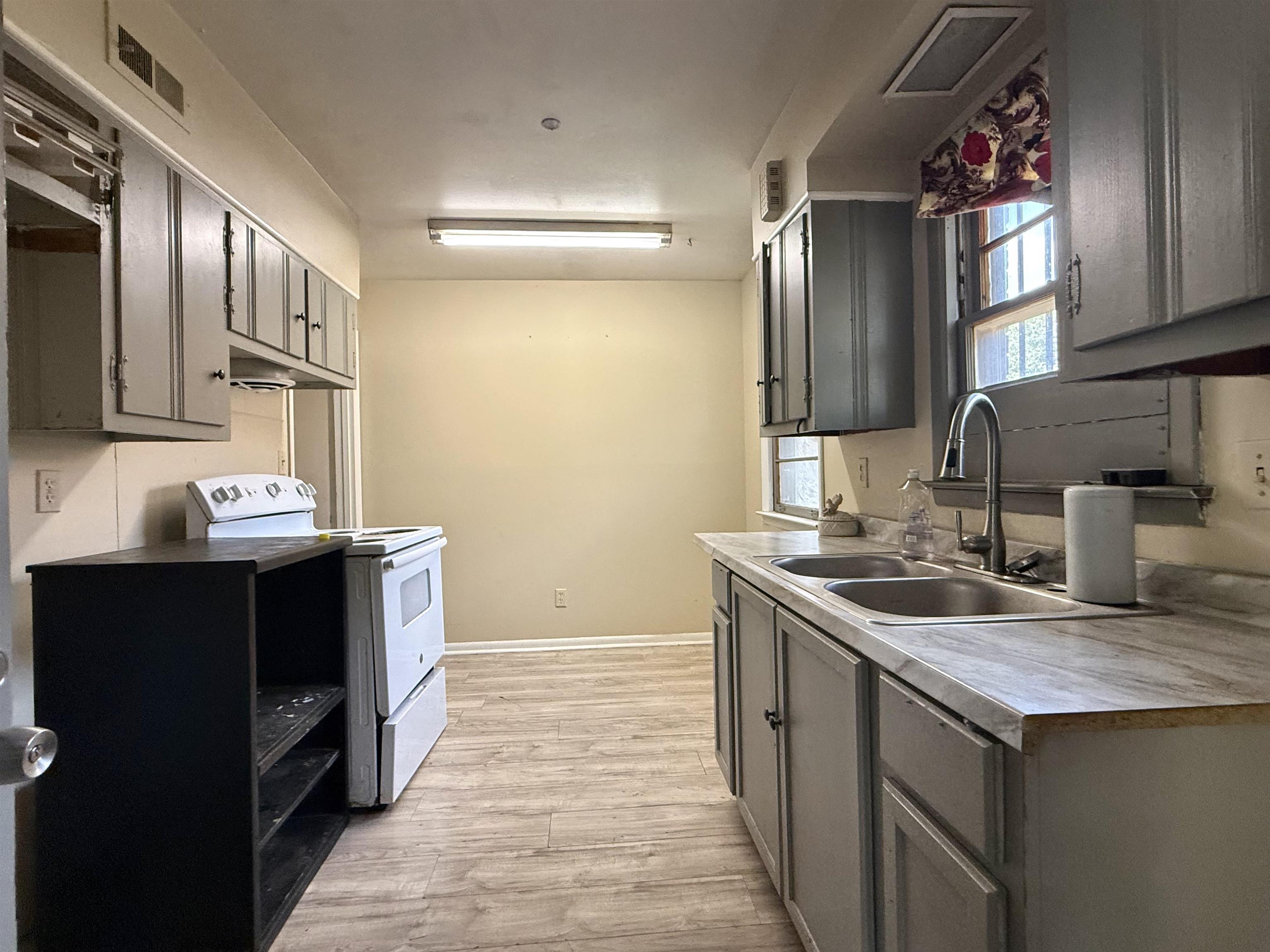 2930 Getwell Rd Property Photo 18